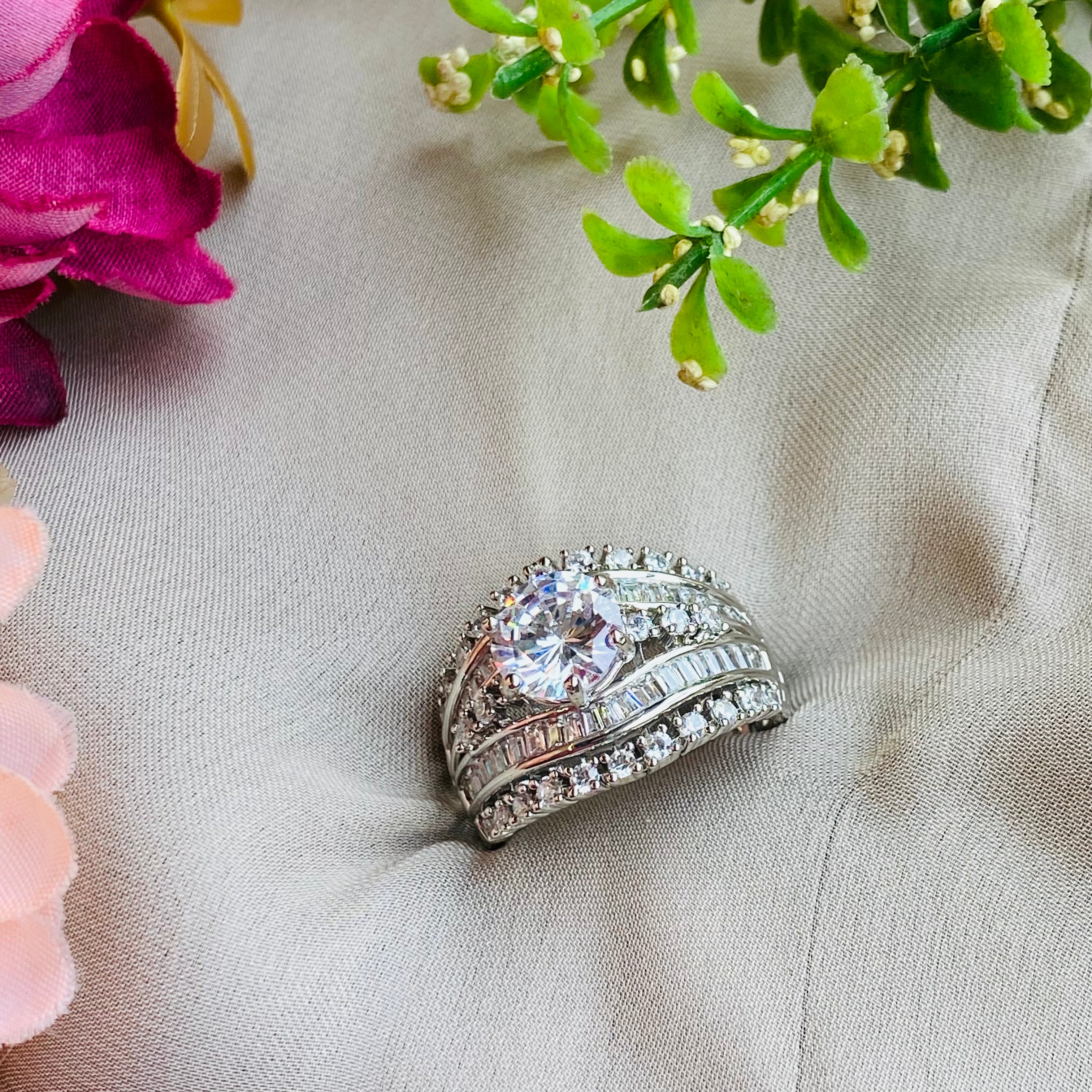 Ad Rose ring adjustable