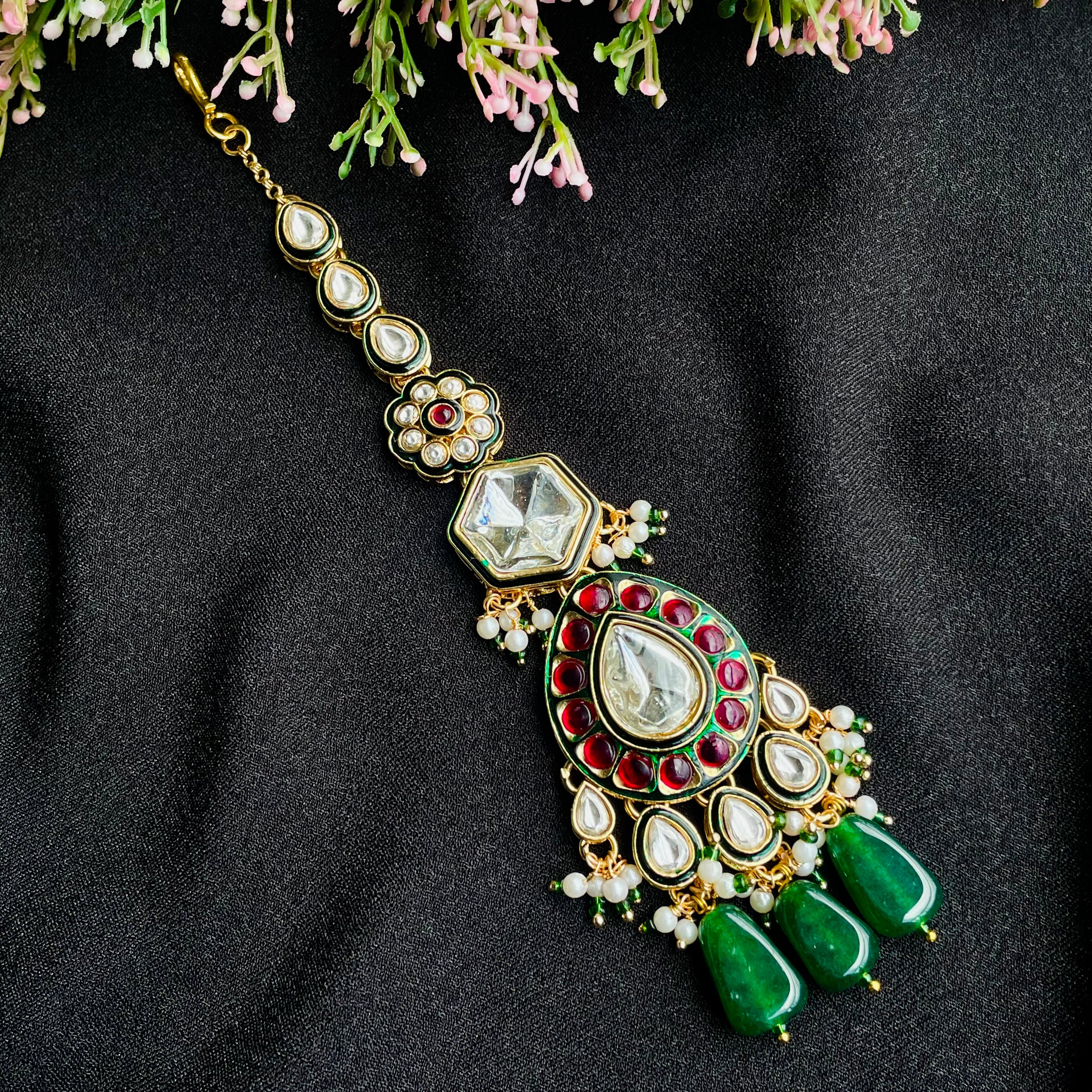 Nayaab Jiya Polki Tikka