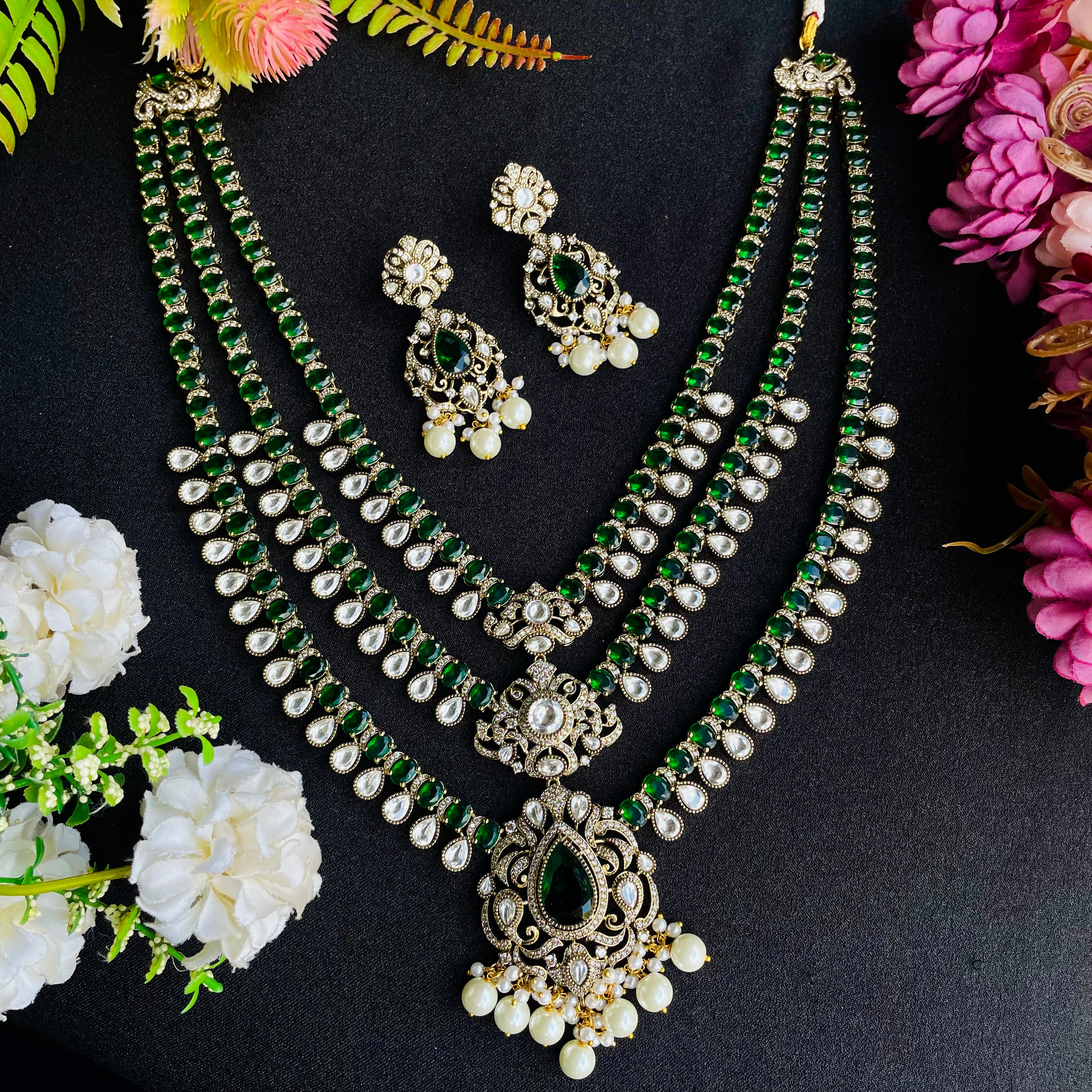 Nayaab Rani Neckpiece