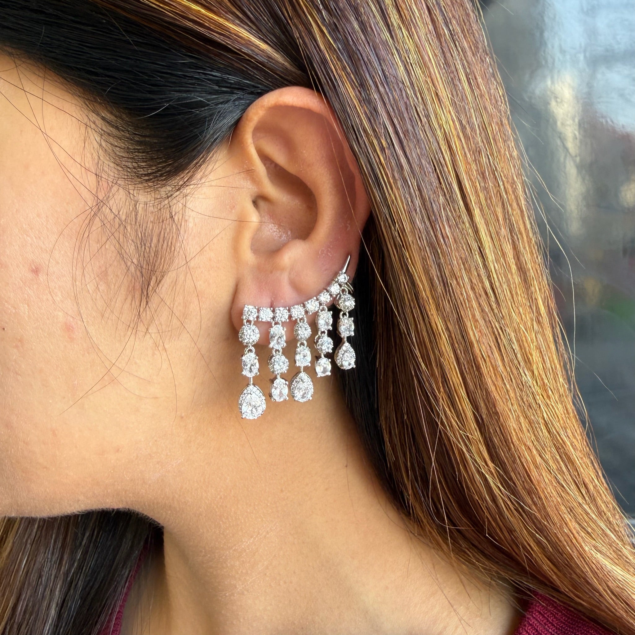 Ad Dhriti Earcuff