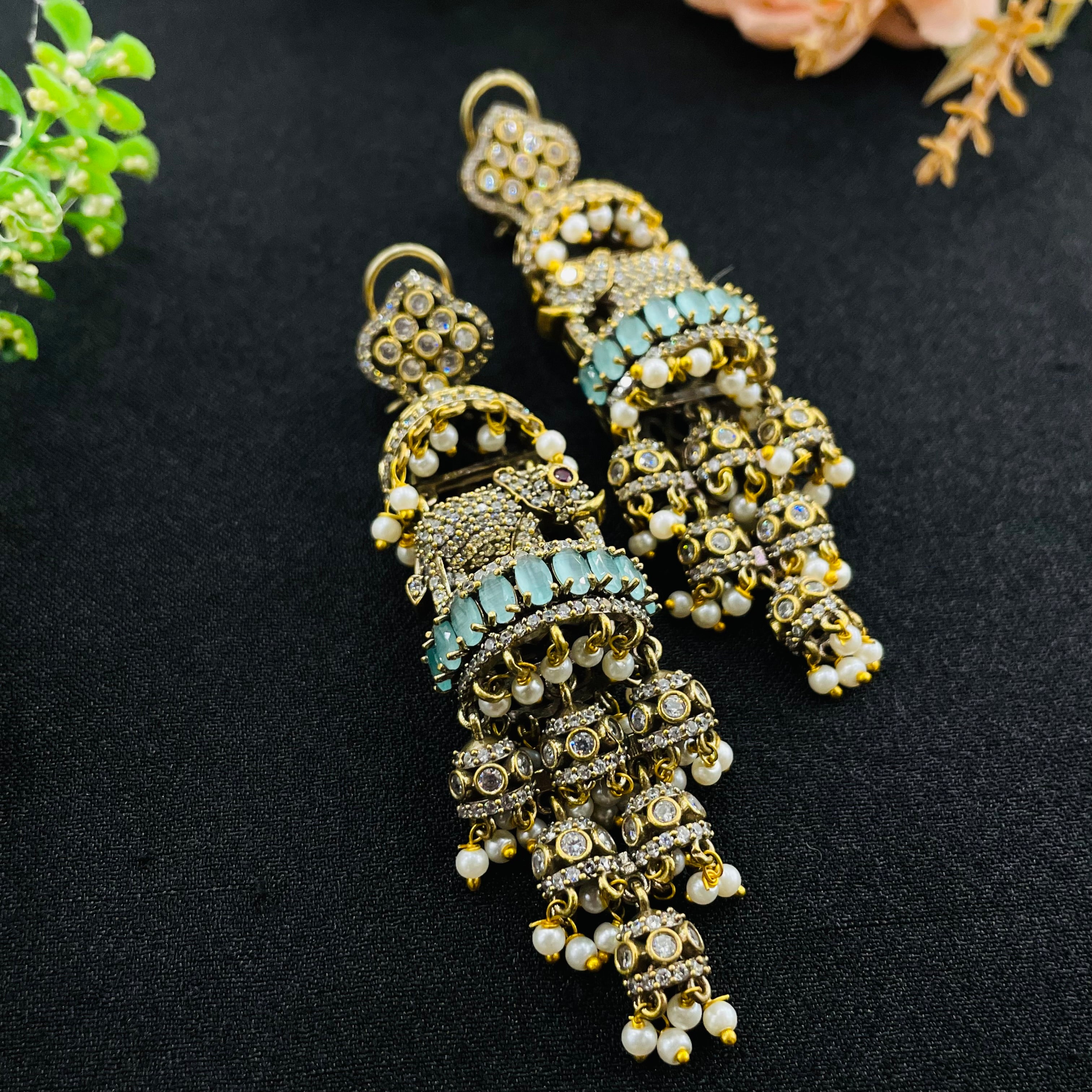 Nayaab Kavya jhumki