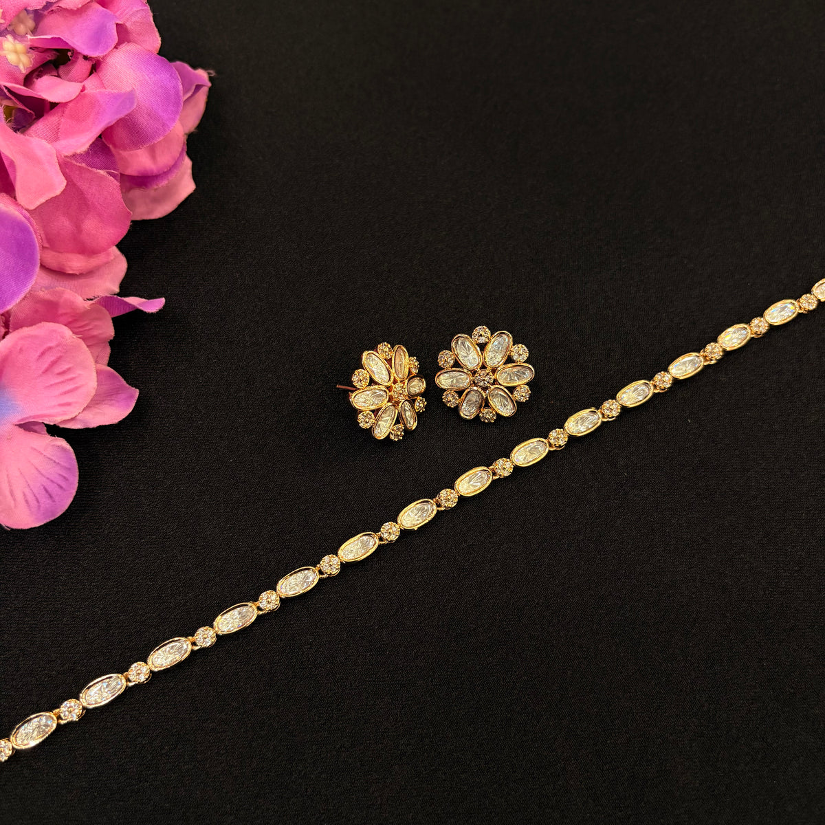 Meher Oval Sparkle Choker