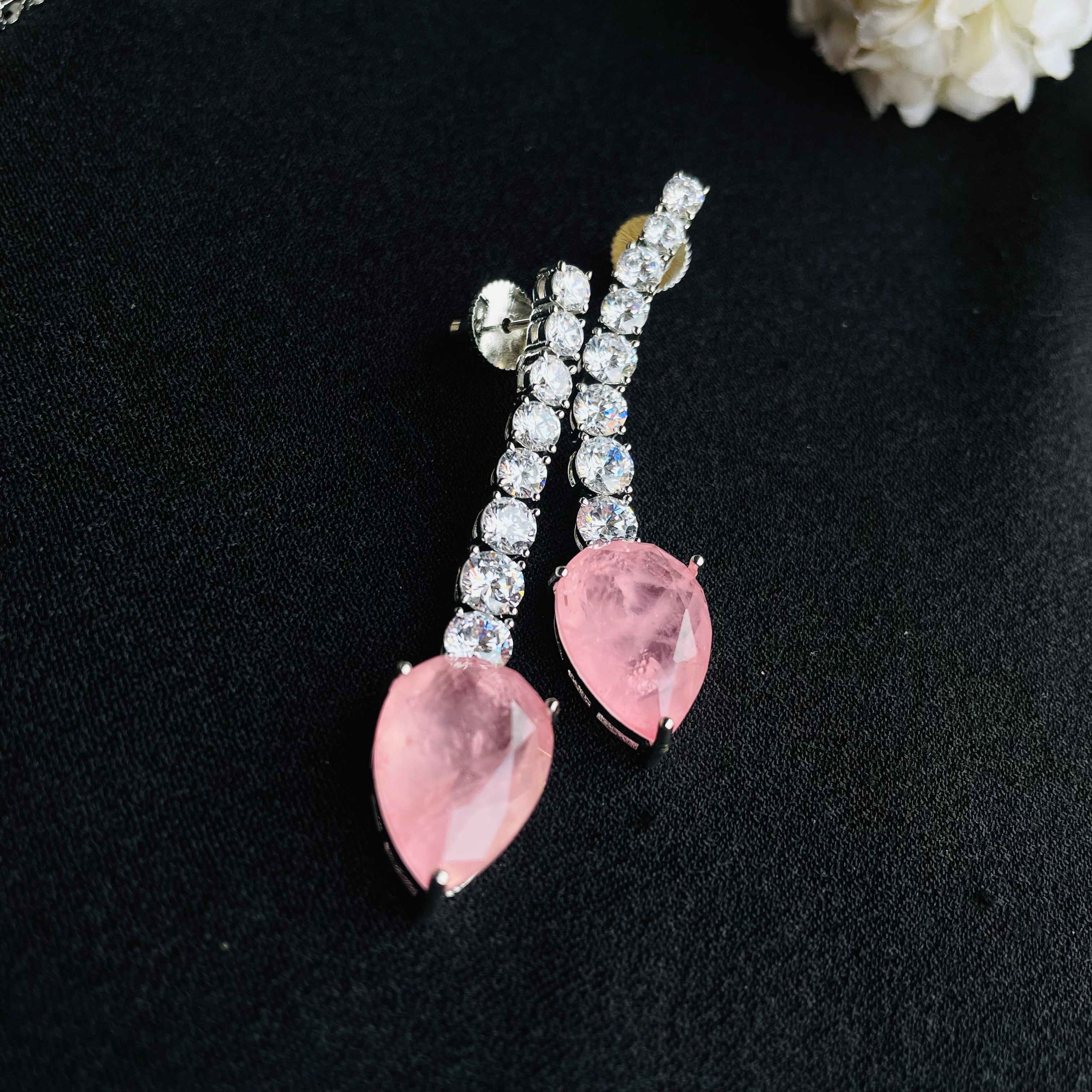 Ad Angela Neckpiece