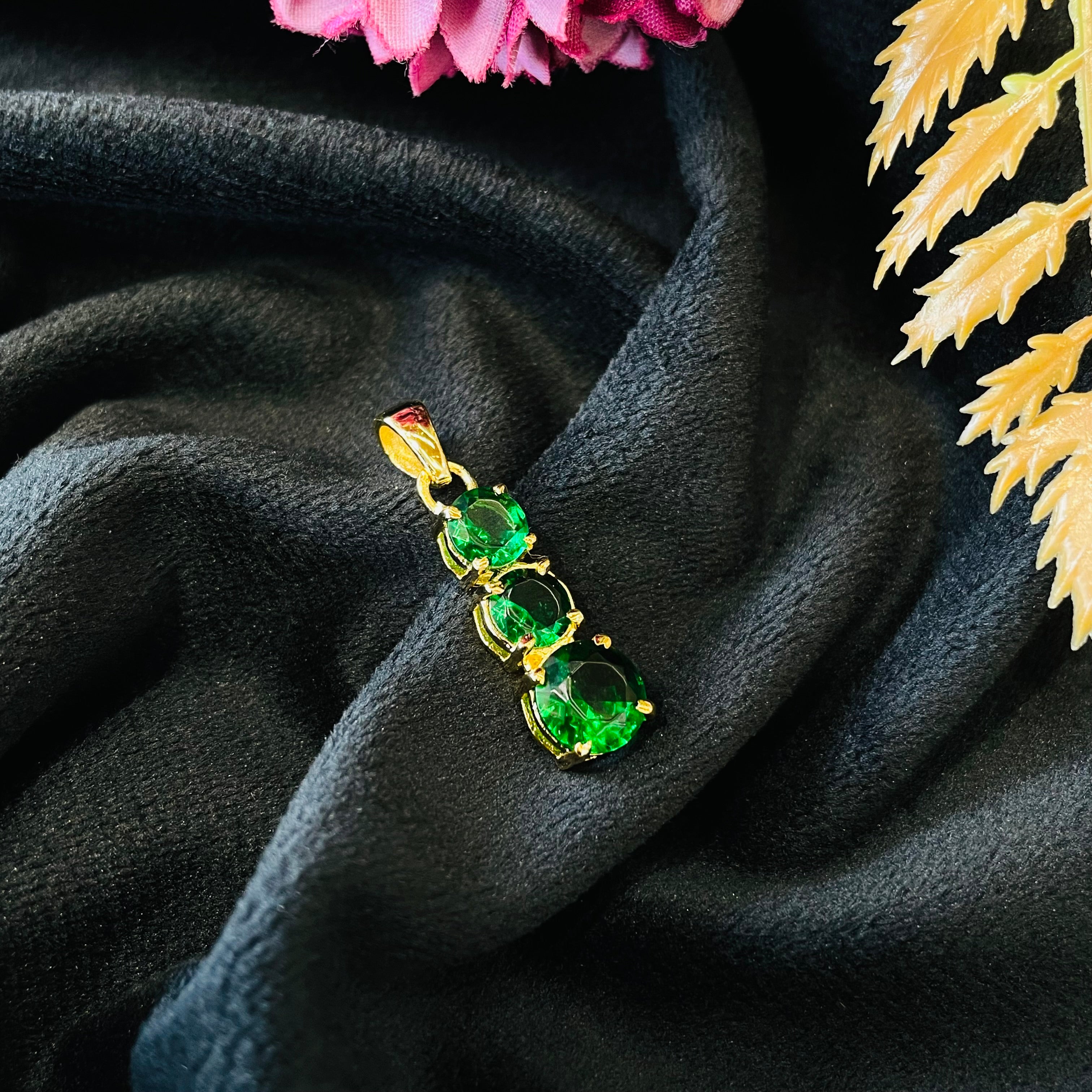 Vs Sterling Silver Pendant 03 3g Gold Polish