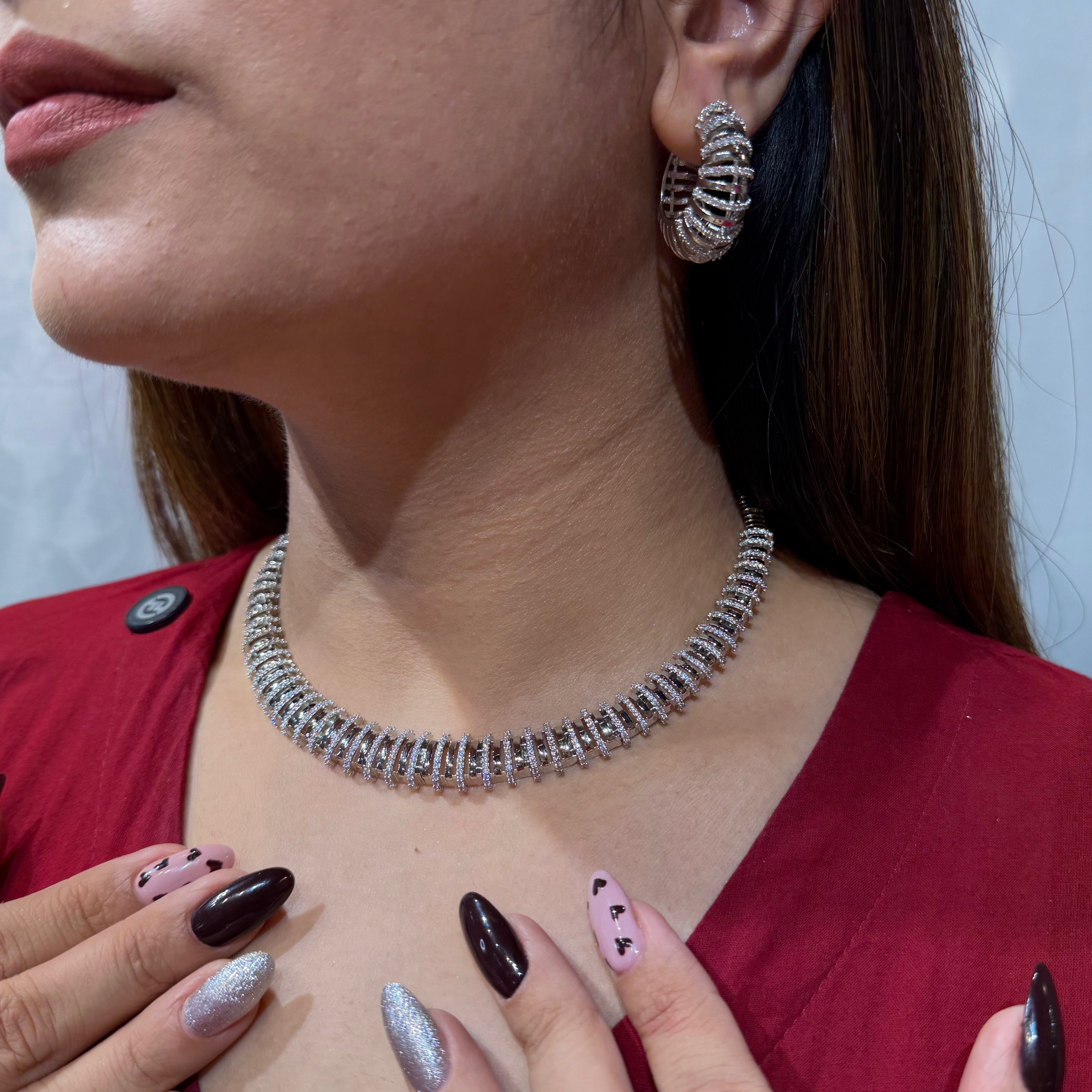 Ad annie Neckpiece