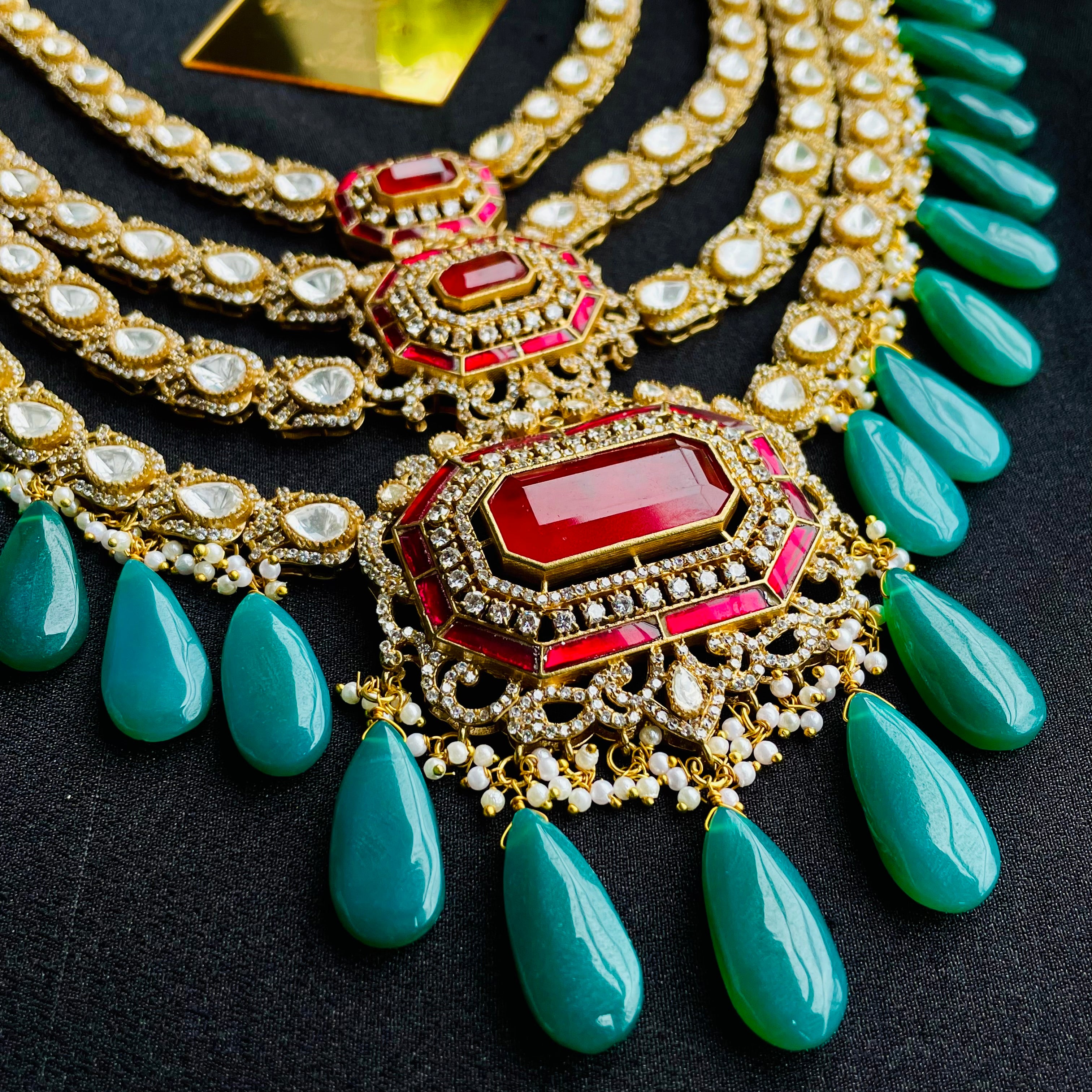Nayaab Sneha Polki Neckpiece