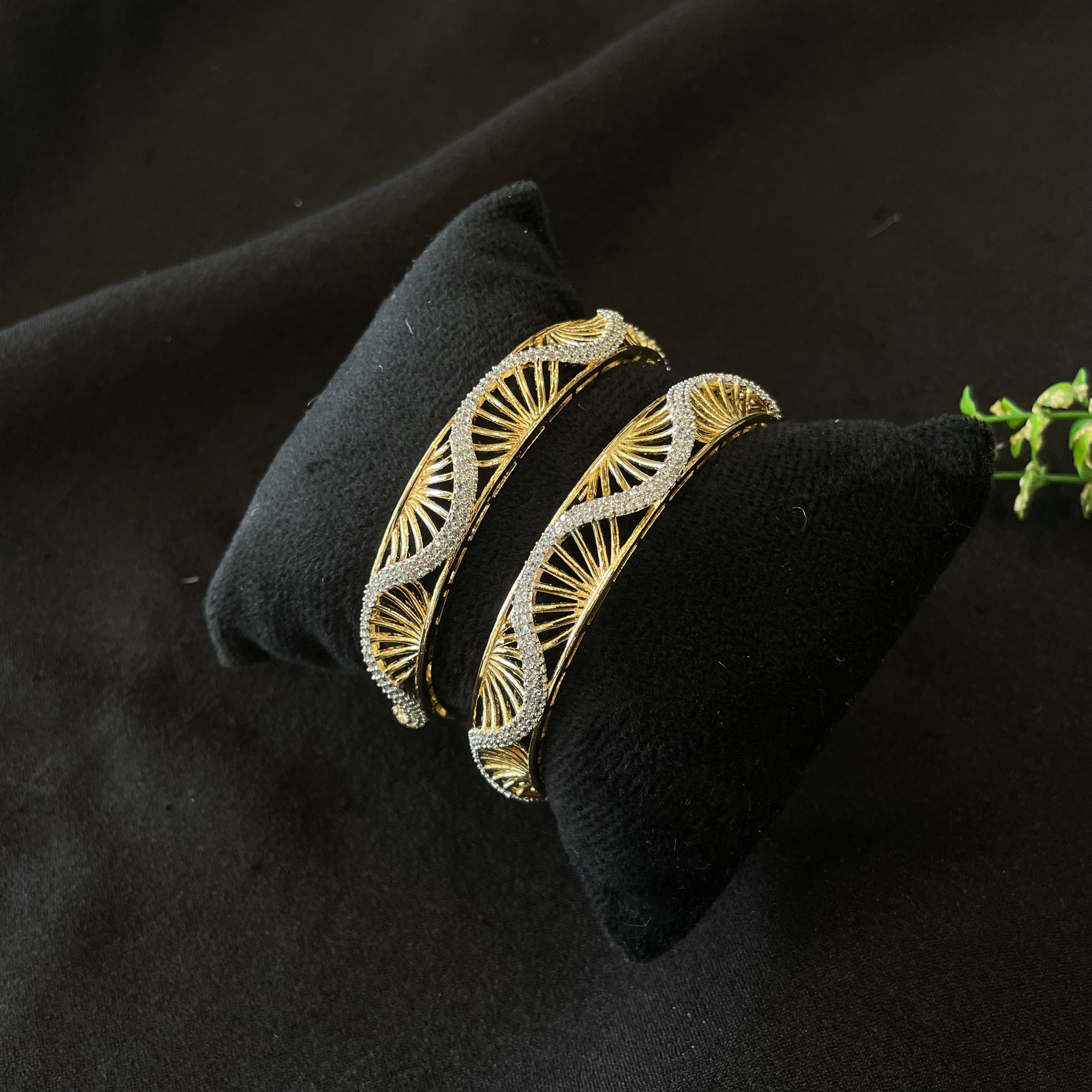 Ad Ahana Bangles