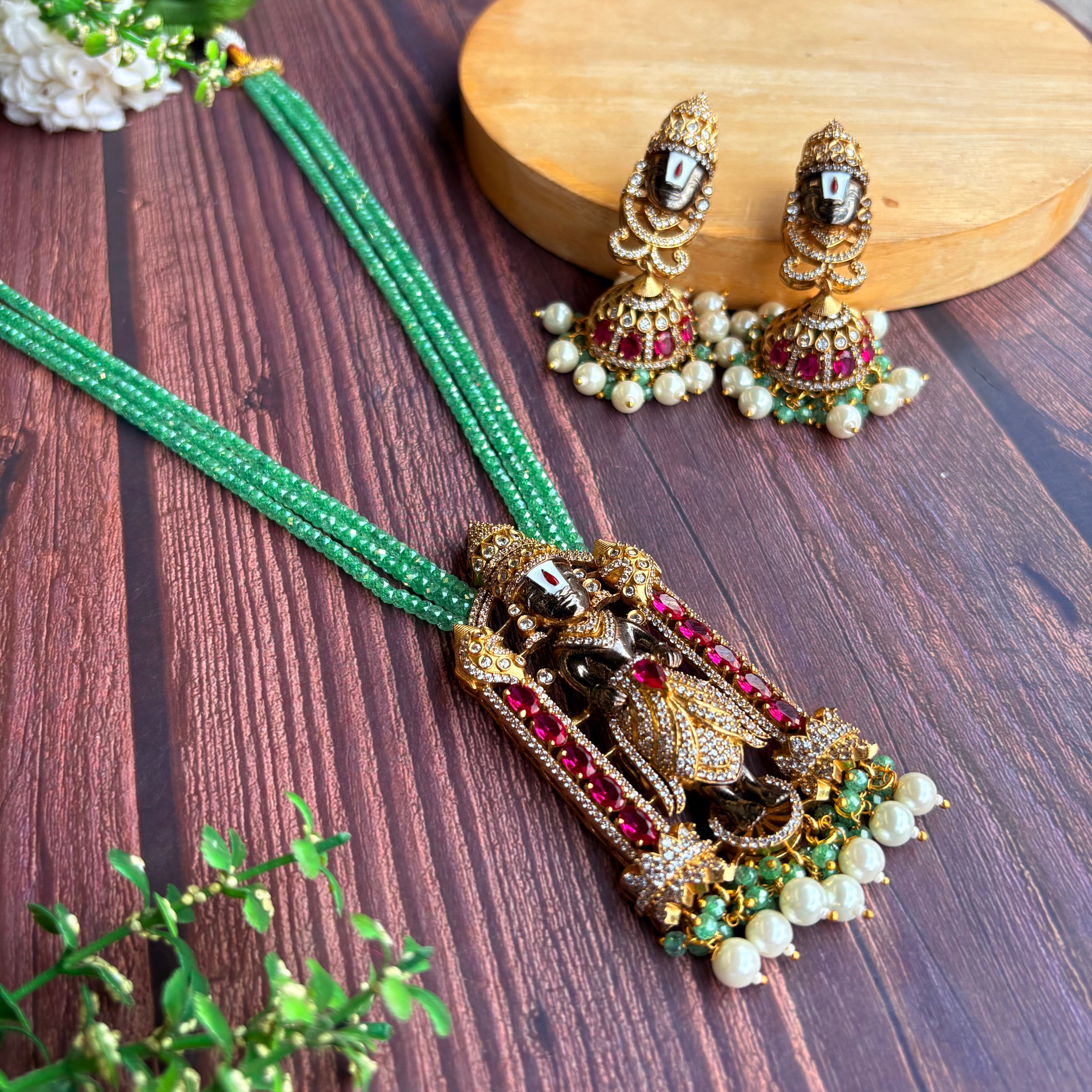 Nayaab Ram Lalla Divine Neckpiece