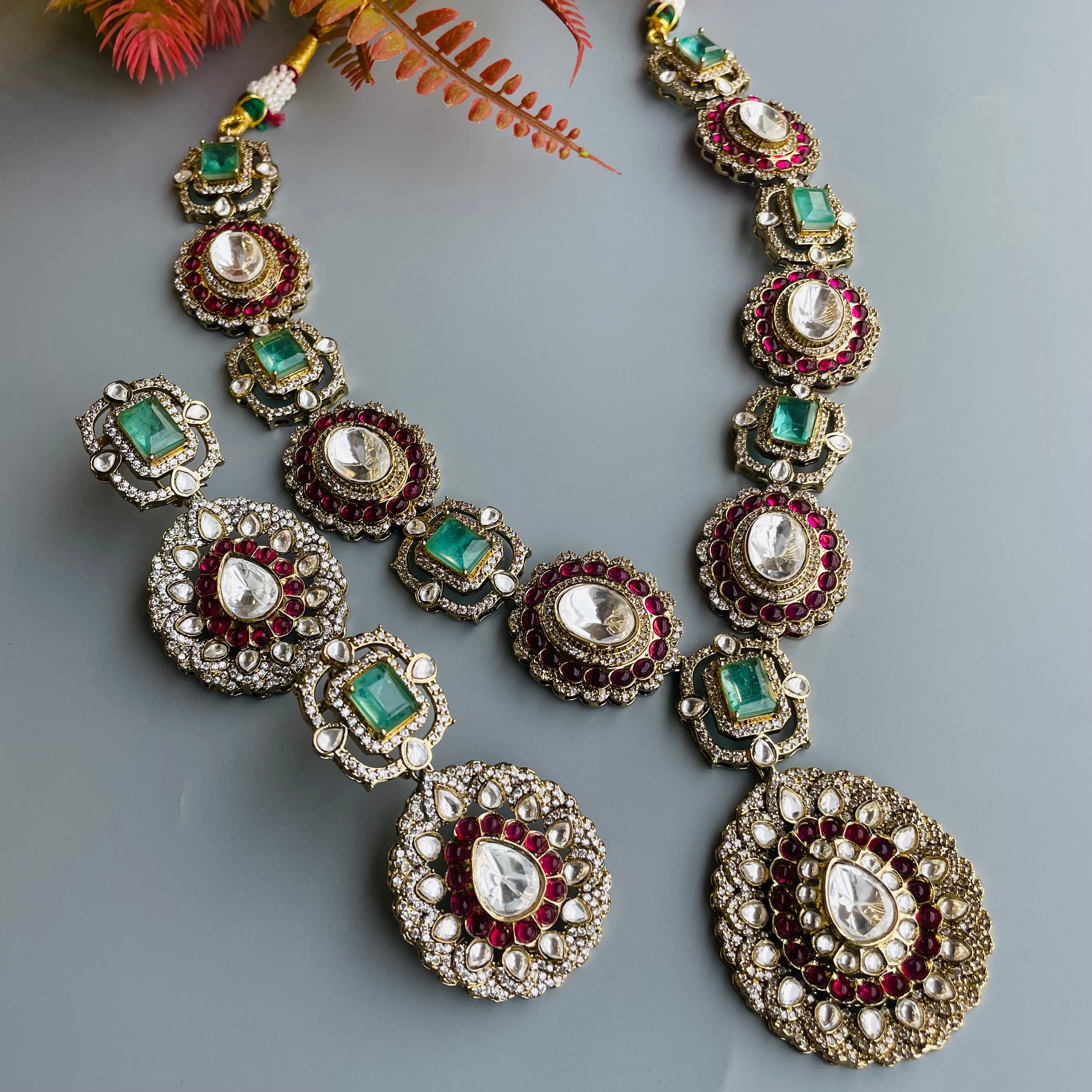 Nayaab Shalok Polki Neckpiece