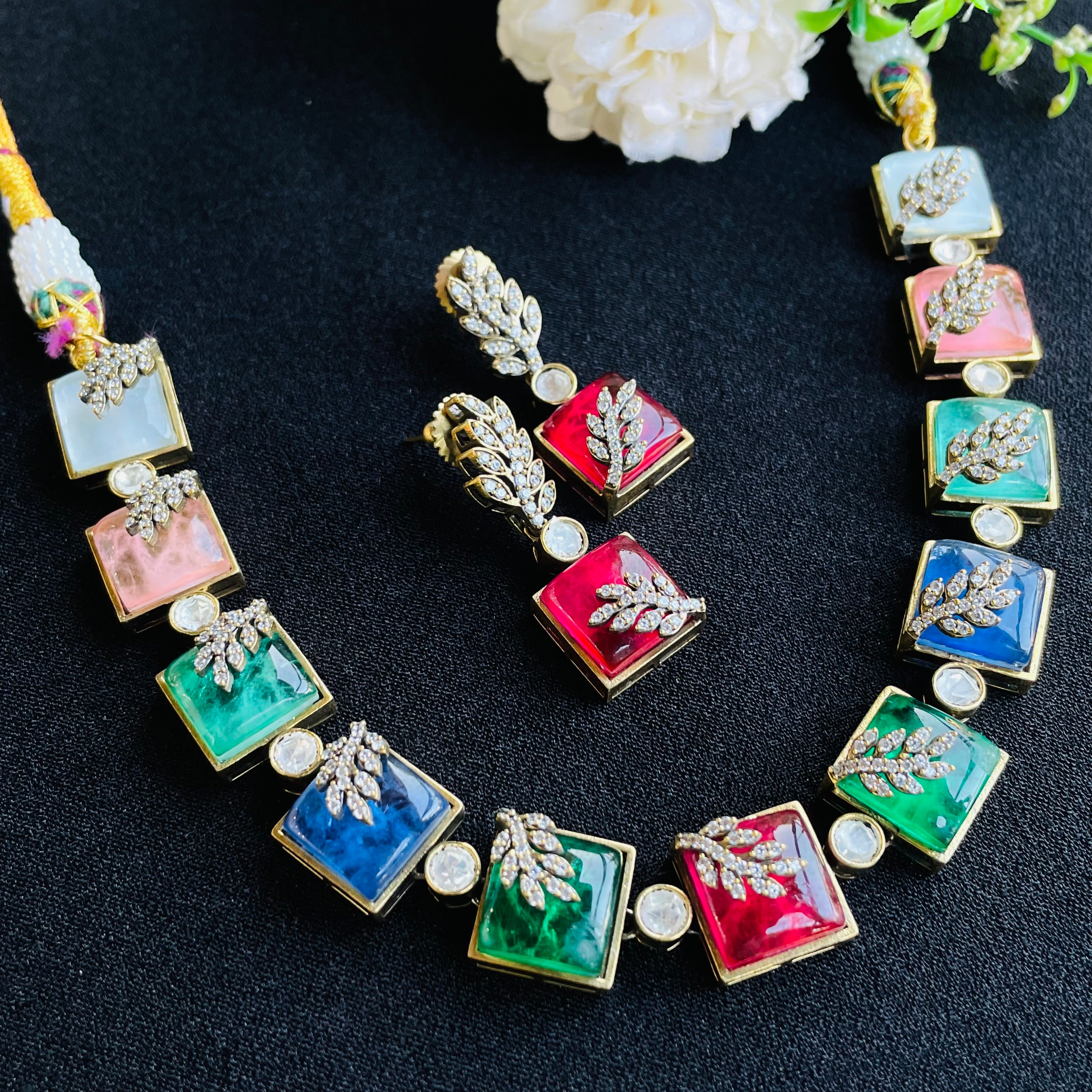 Nayaab deepa polki neckpiece