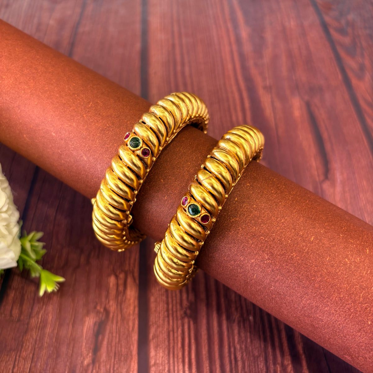 Ruhani Bangles