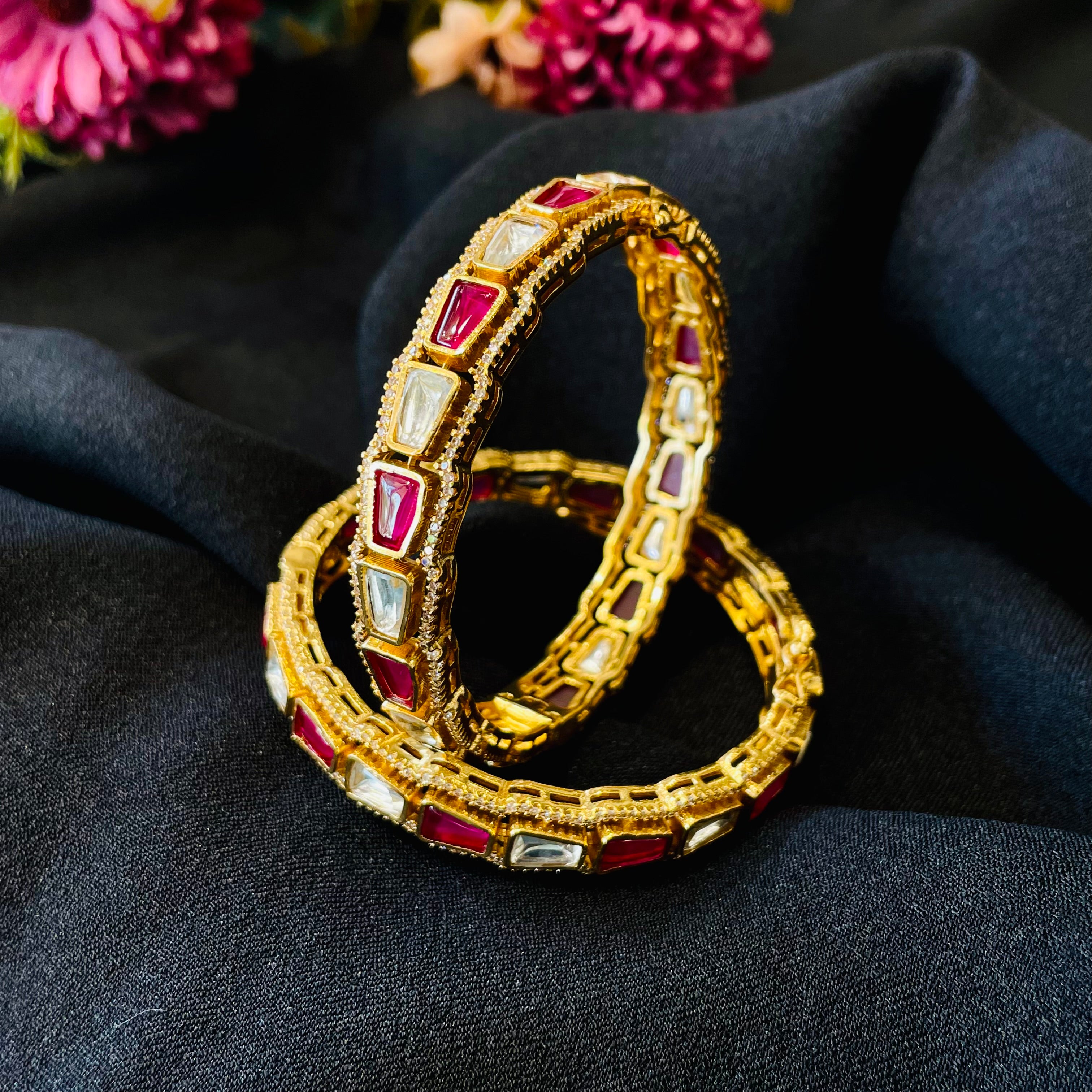 Nayaab Mahi Polki Bangles