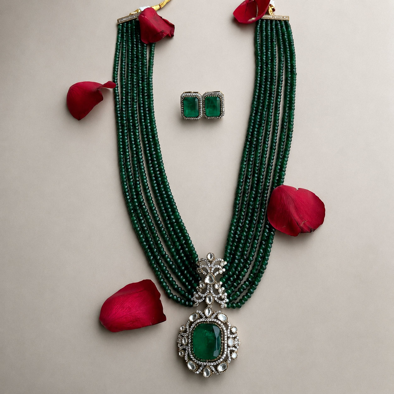 Nayaab girija long neckpiece