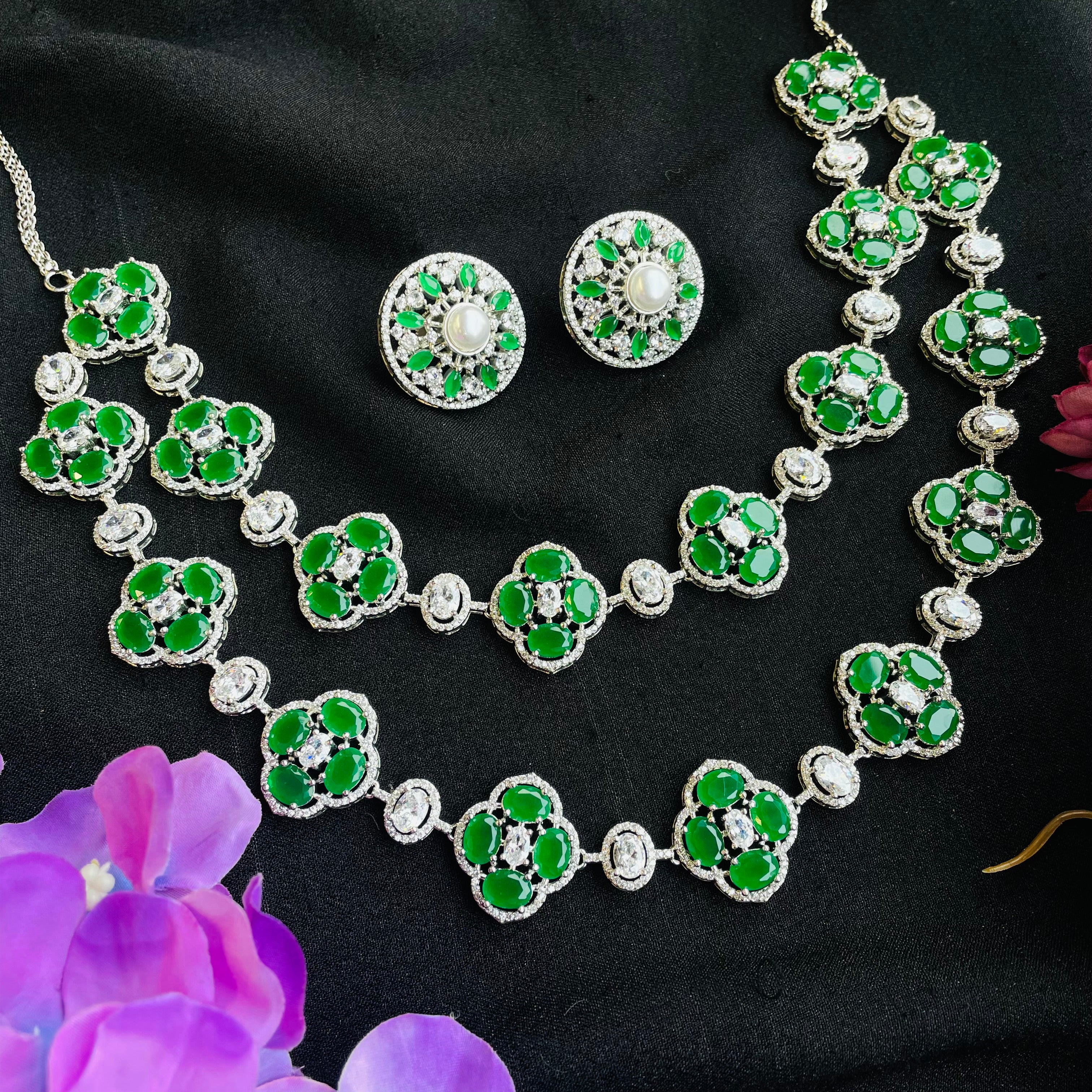 Ad Nitya Neckpiece