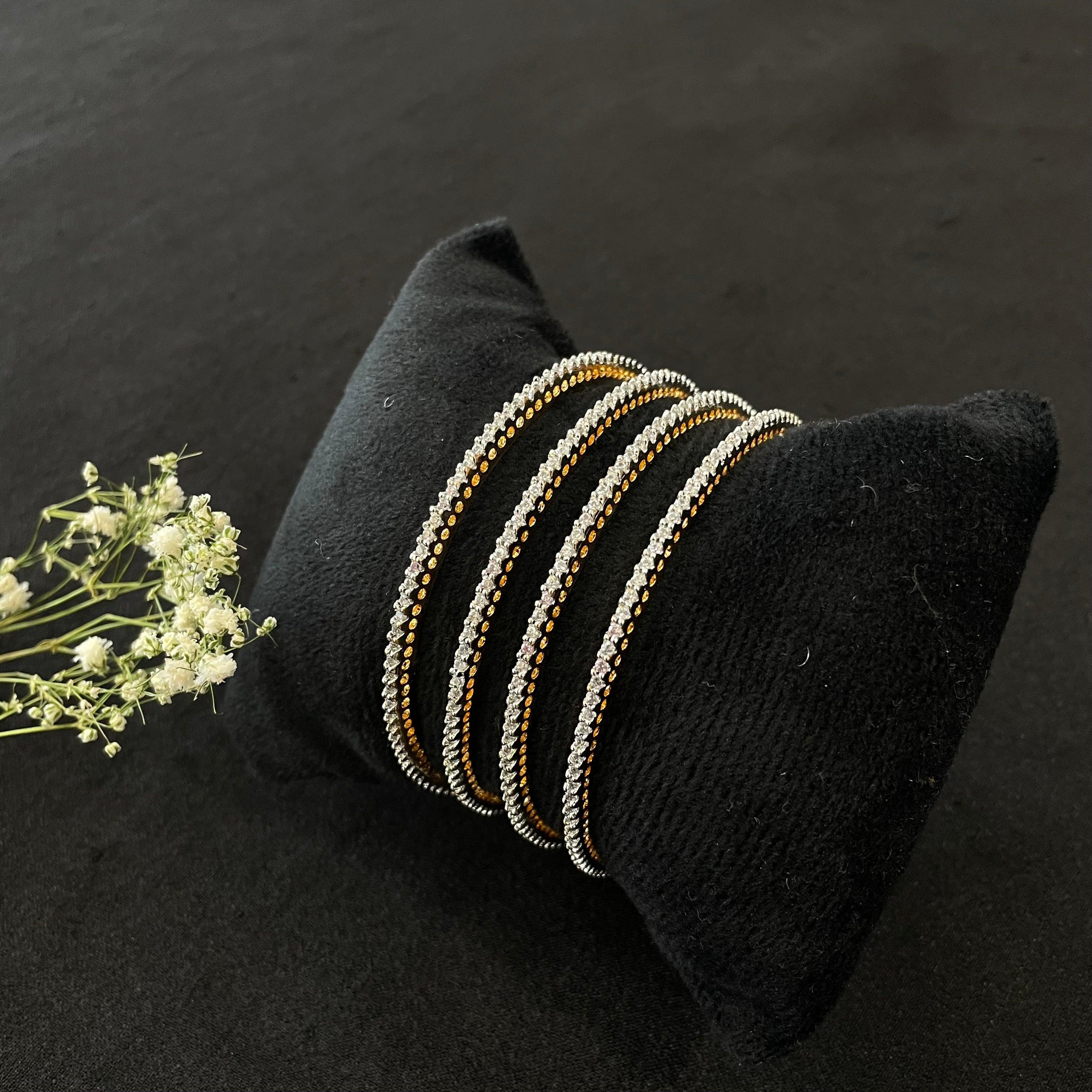 AD Kiara Bangles