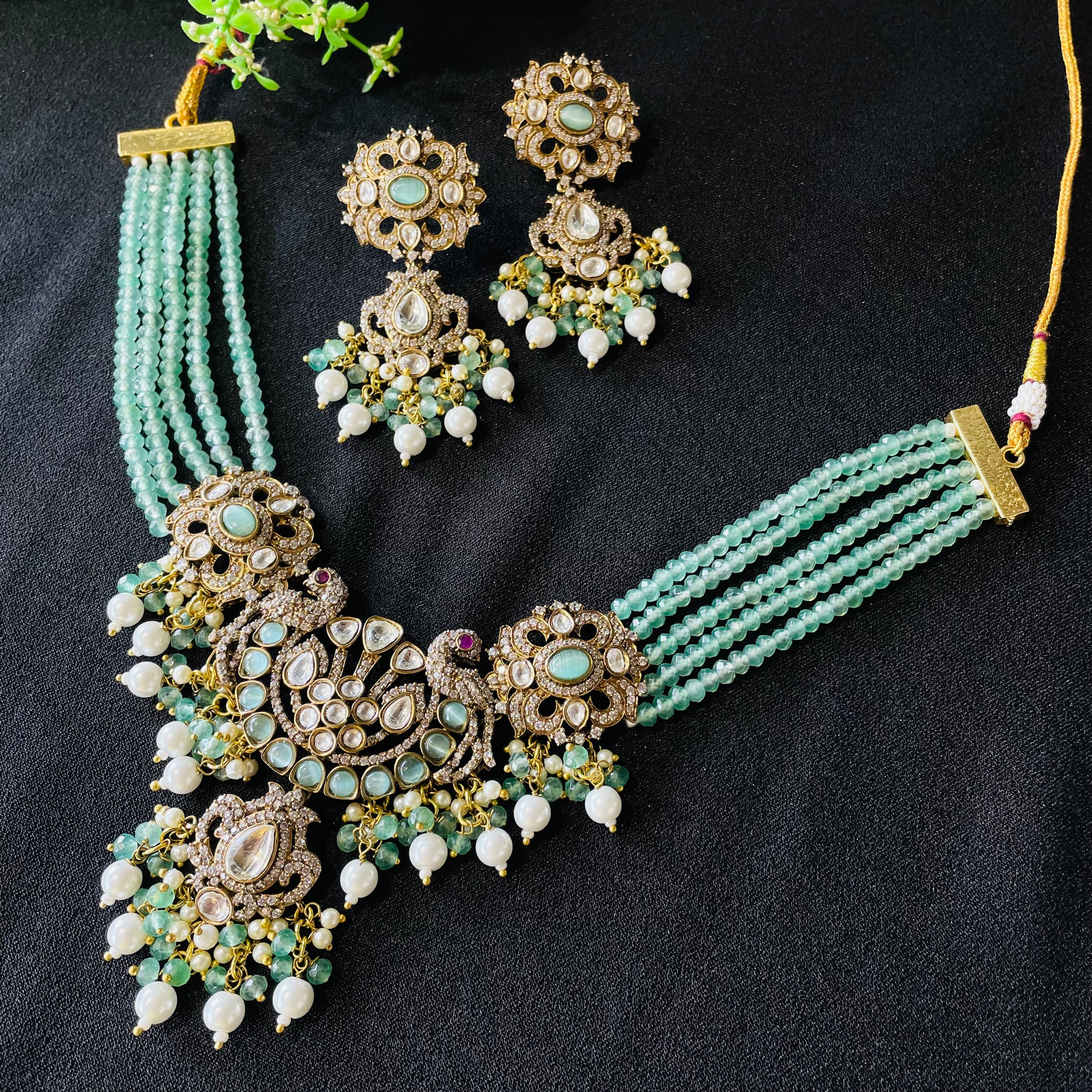 Nayaab Hira Neckpiece-mint green