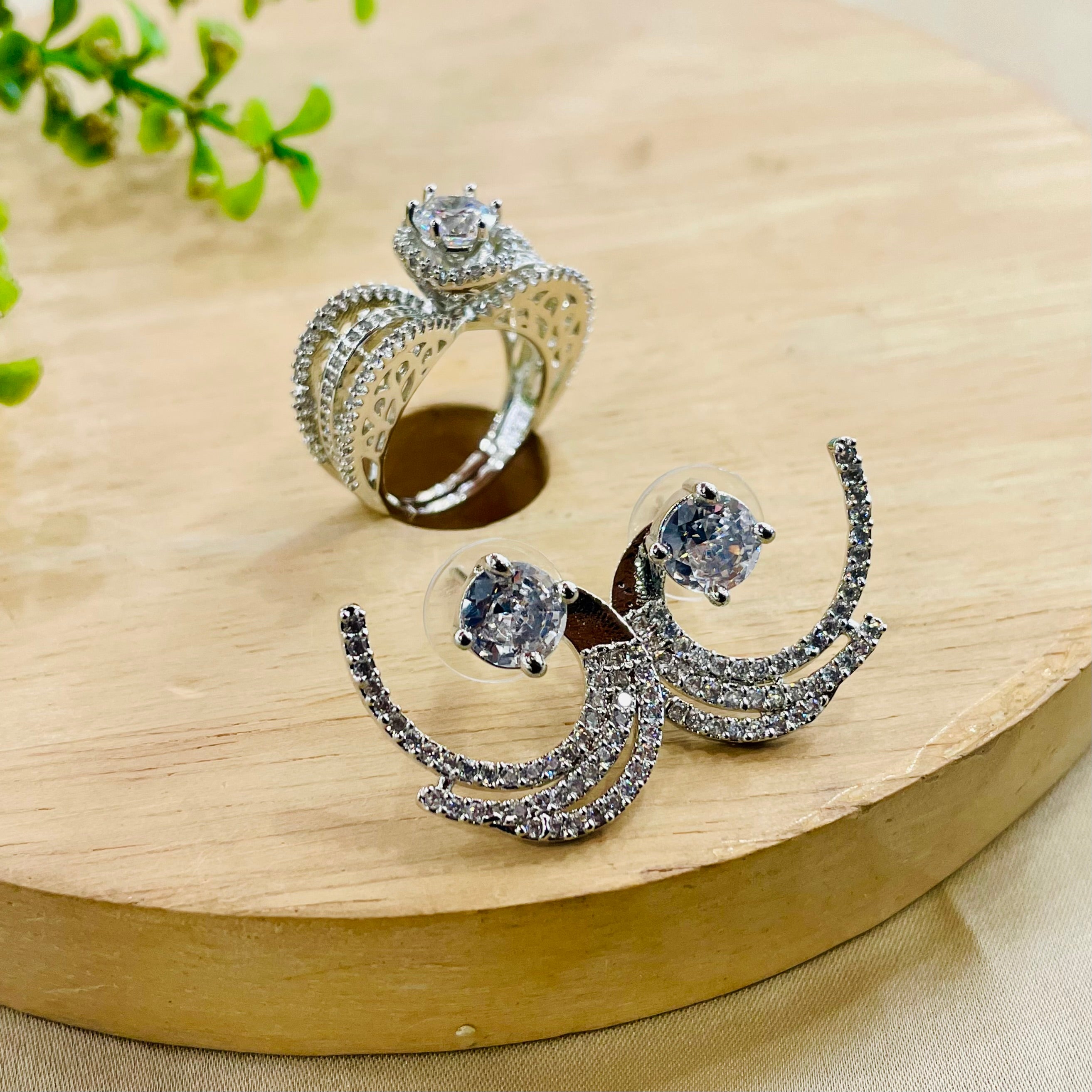 Ad Maanya studs with ring combo