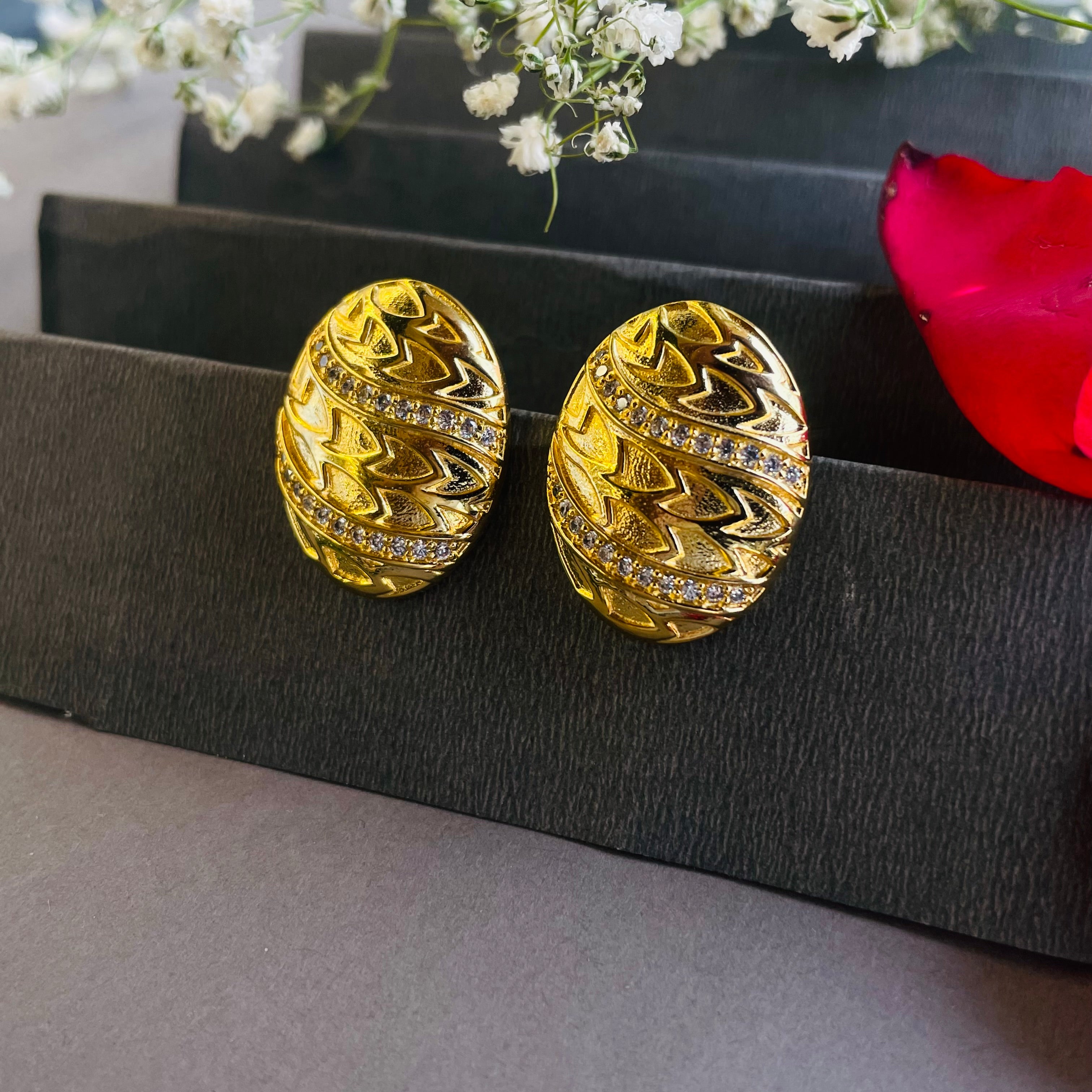 Layla Silvia studs