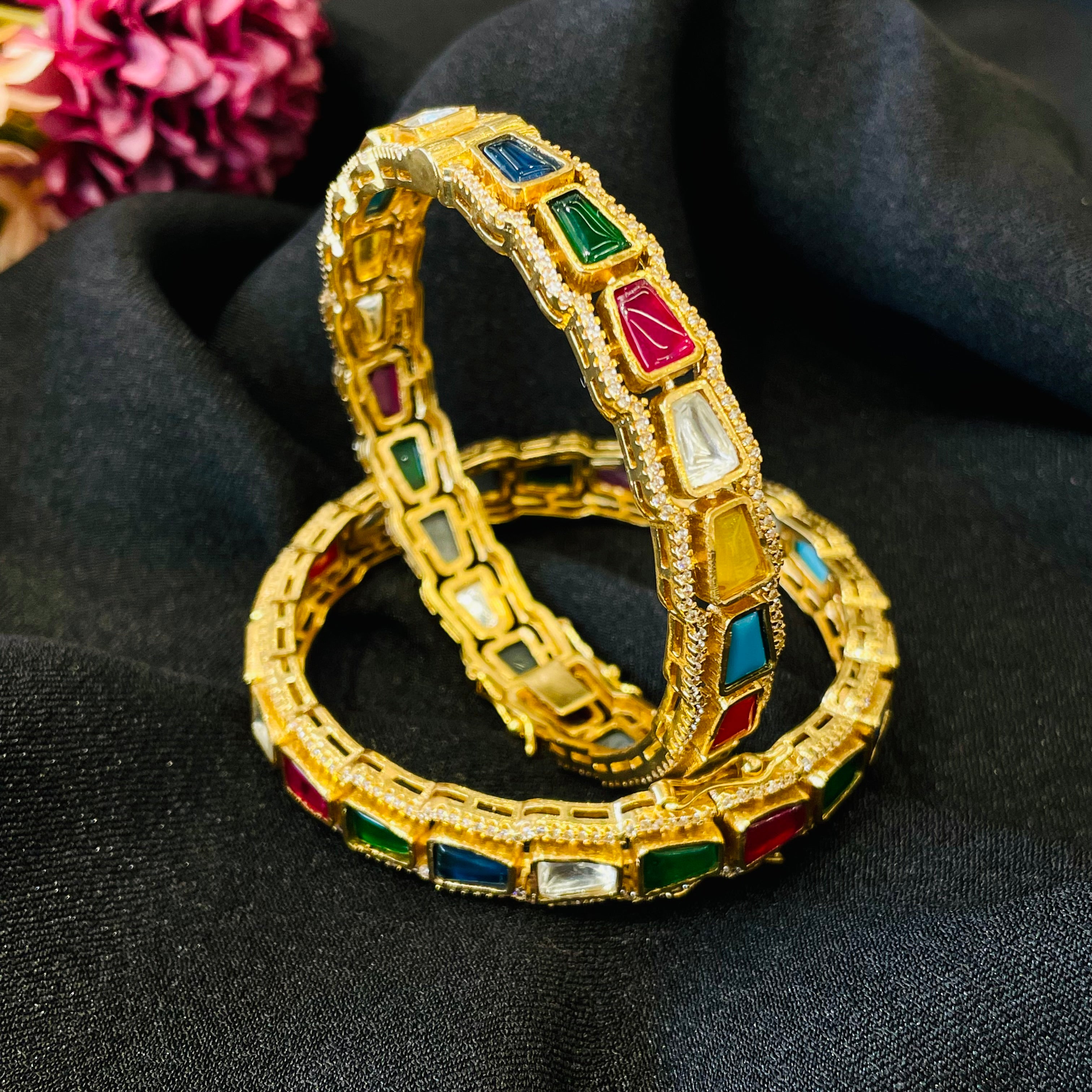 Nayaab Mahi Polki Bangles