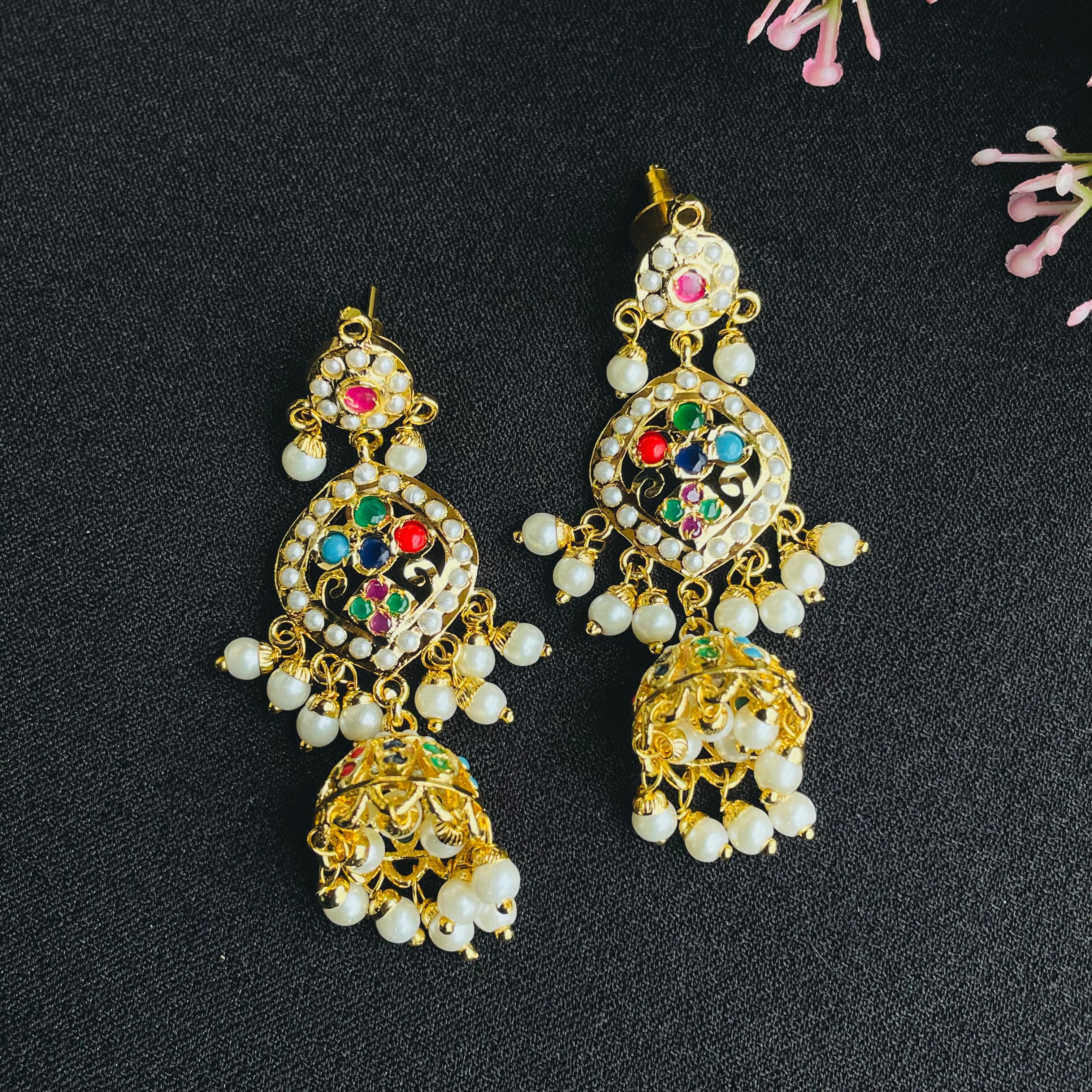 Nayaab Aarohi Jhumki