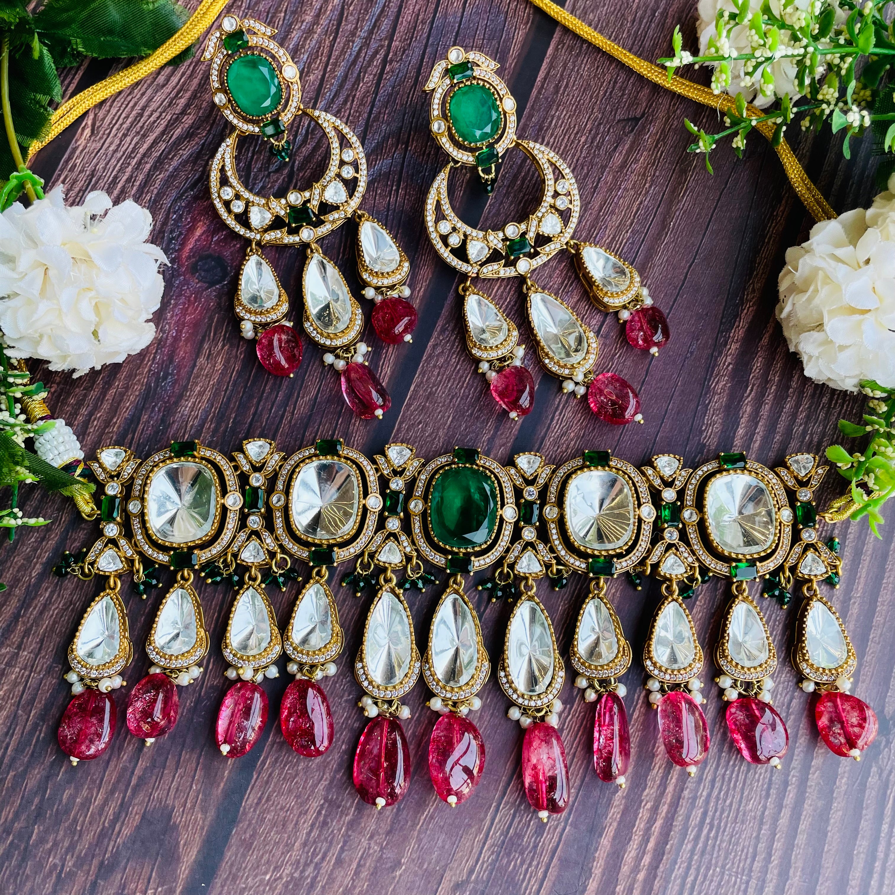 Nayaab Kritika polki choker