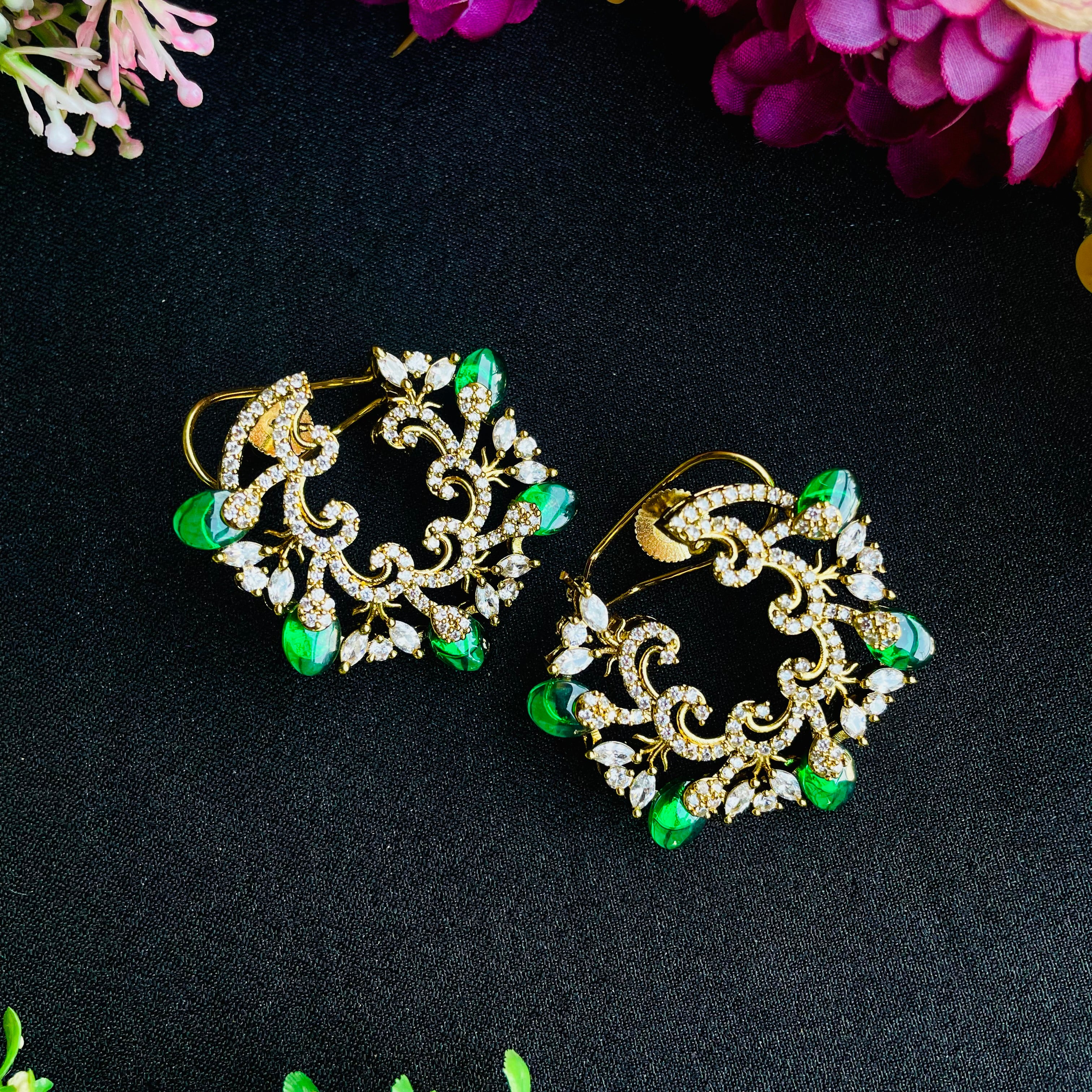 Nayaab Shamiksha studs