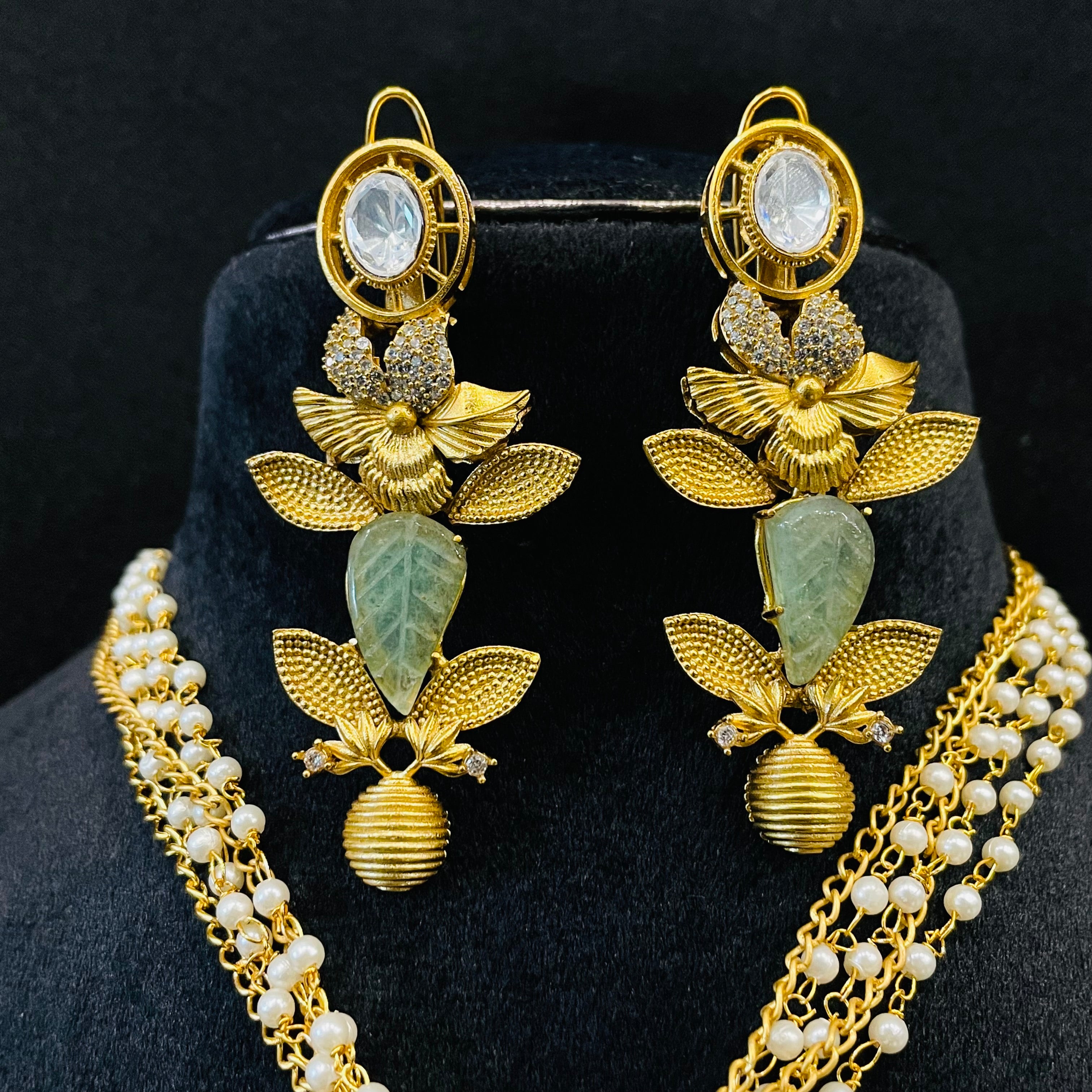 Nayaab Meher Polki Long Neckpiece