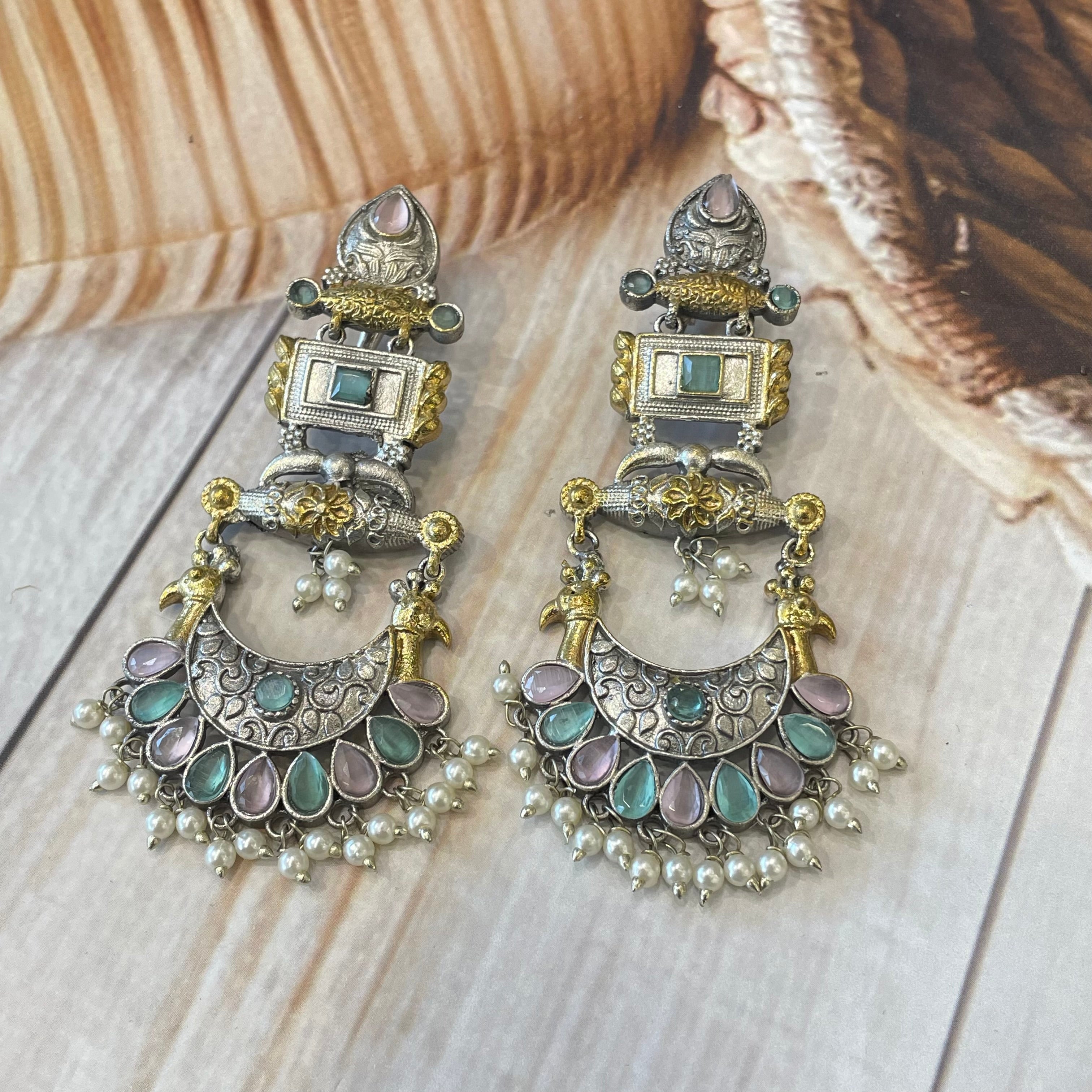 inara tanvi earrings