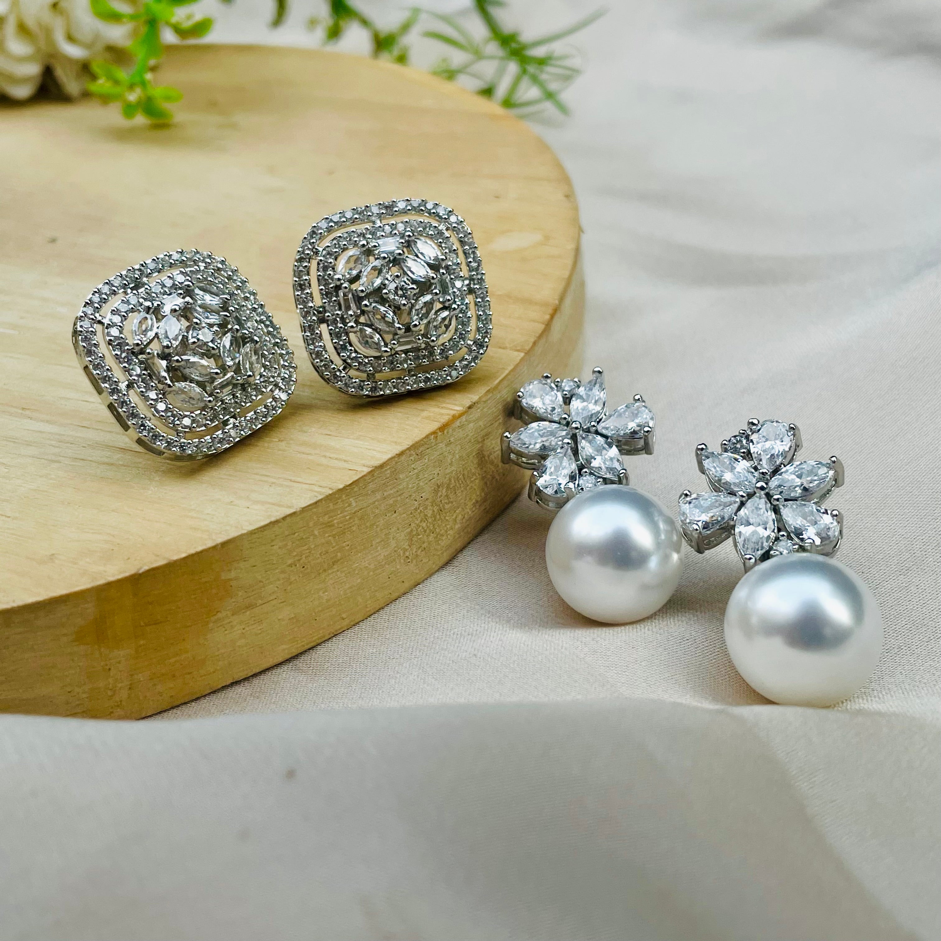 Ad Kamika ring with studs combo