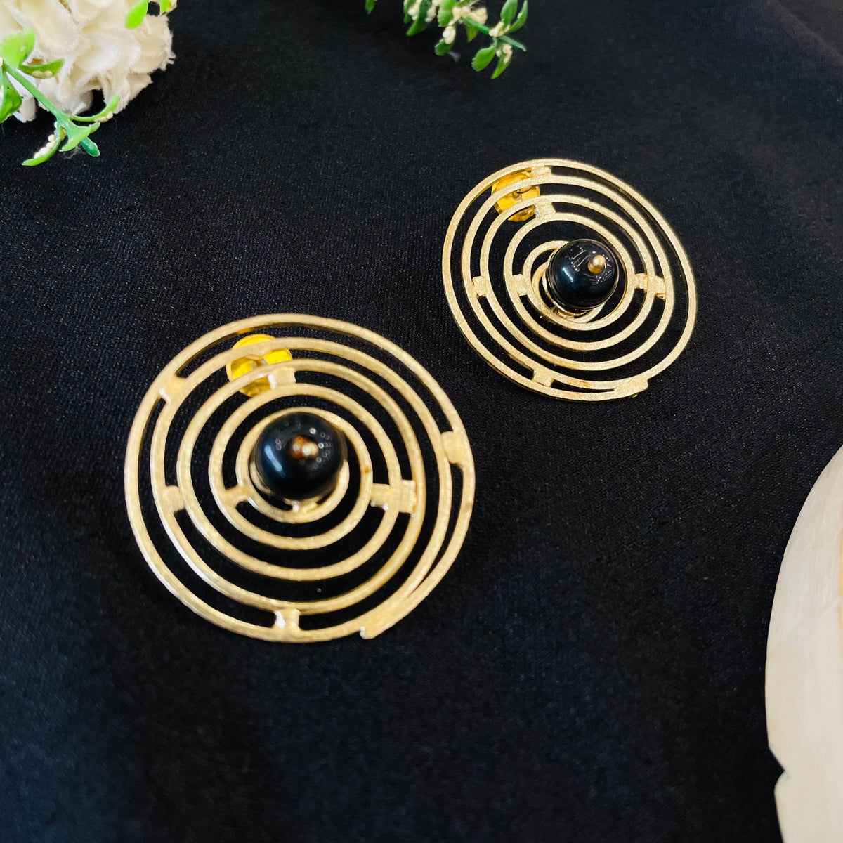 Vrittika Earrings