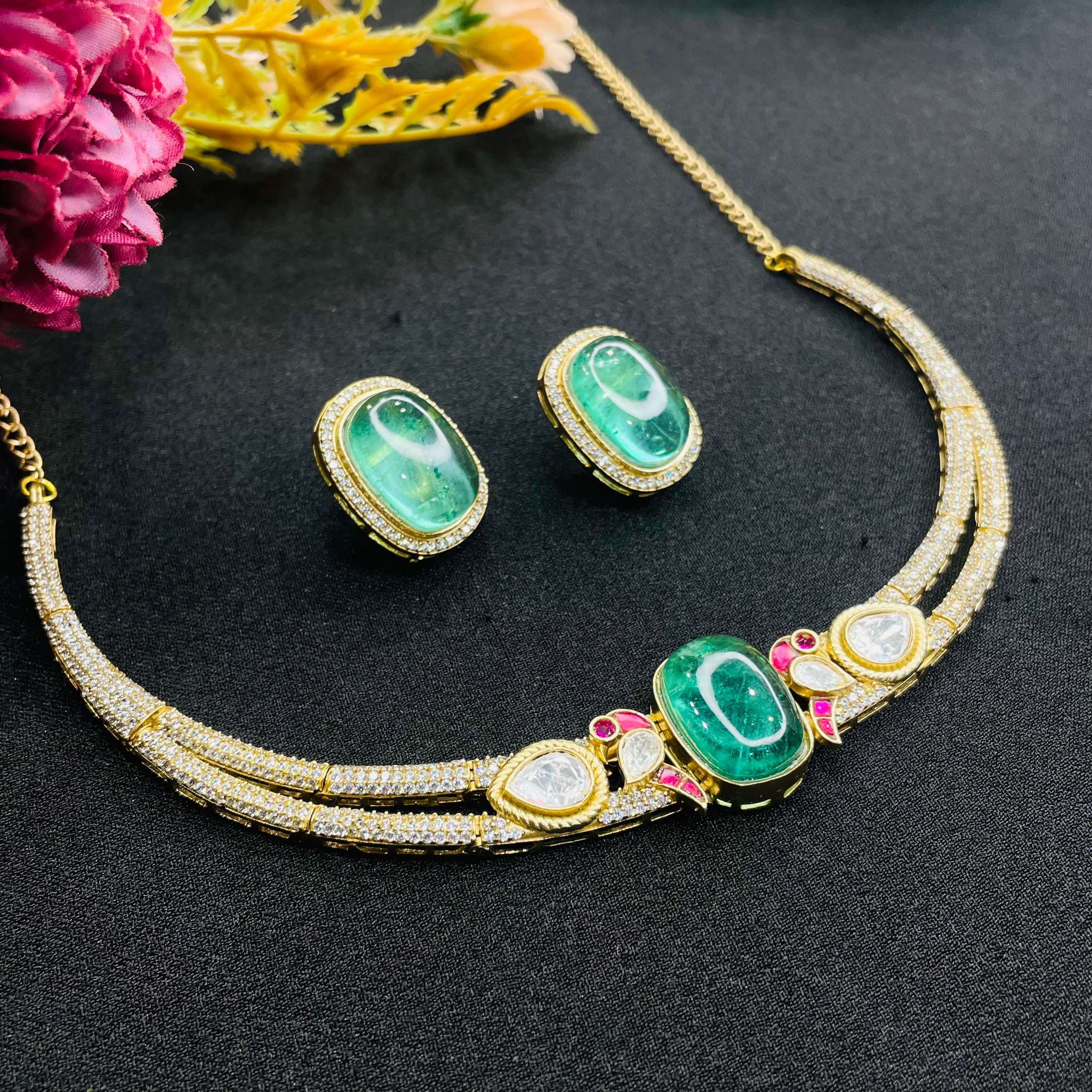 Nayaab Alka Neckpiece
