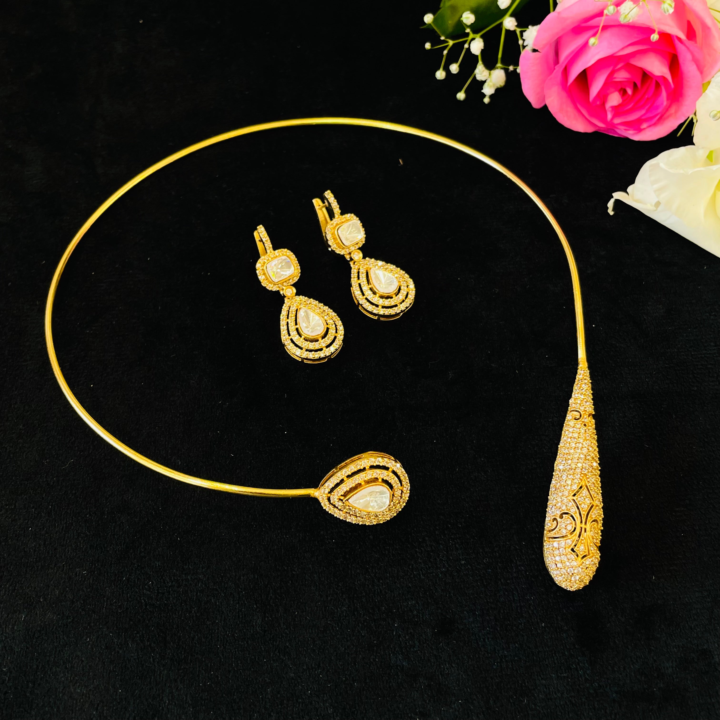 Nayaab Rumi Polki Hasli Neckpiece