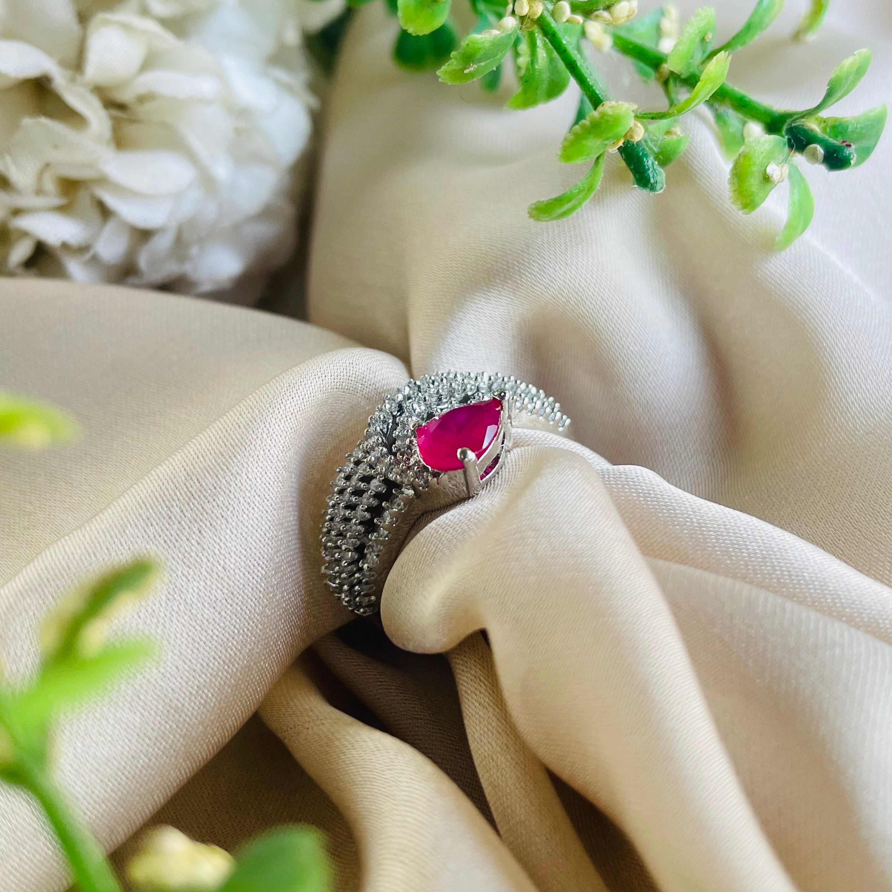 Ad Louisa ring adjustable