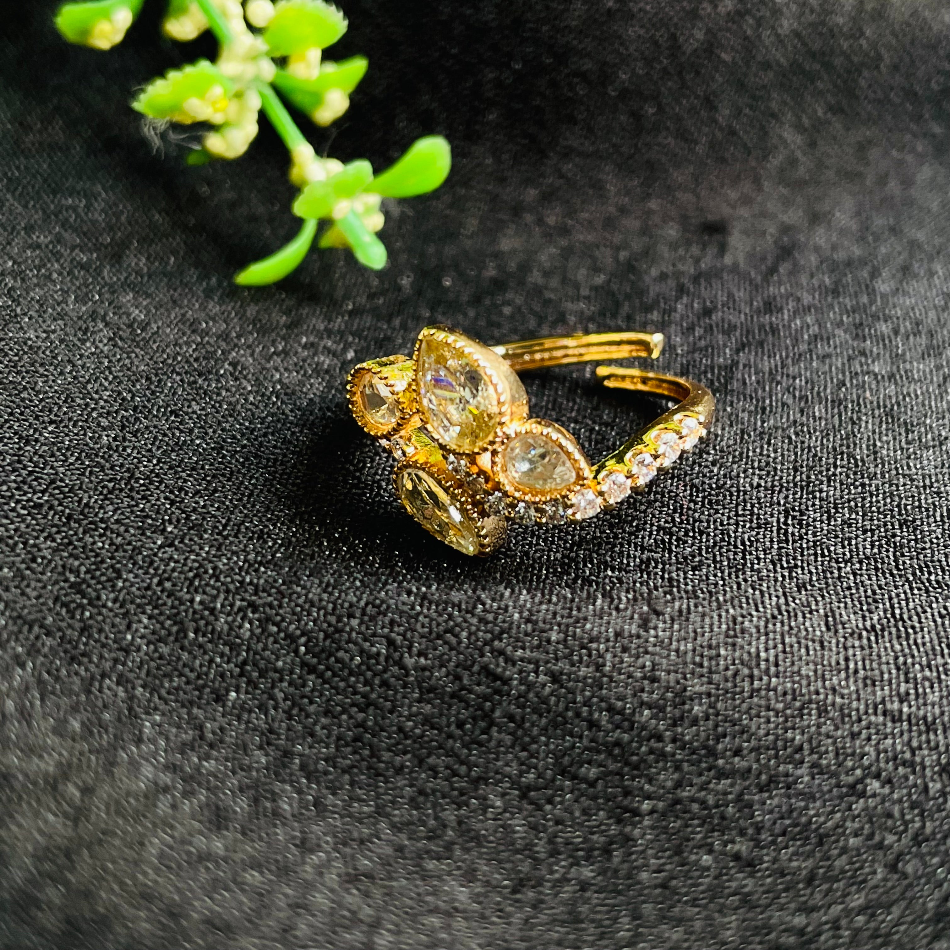 Nayaab Preet Polki Ring