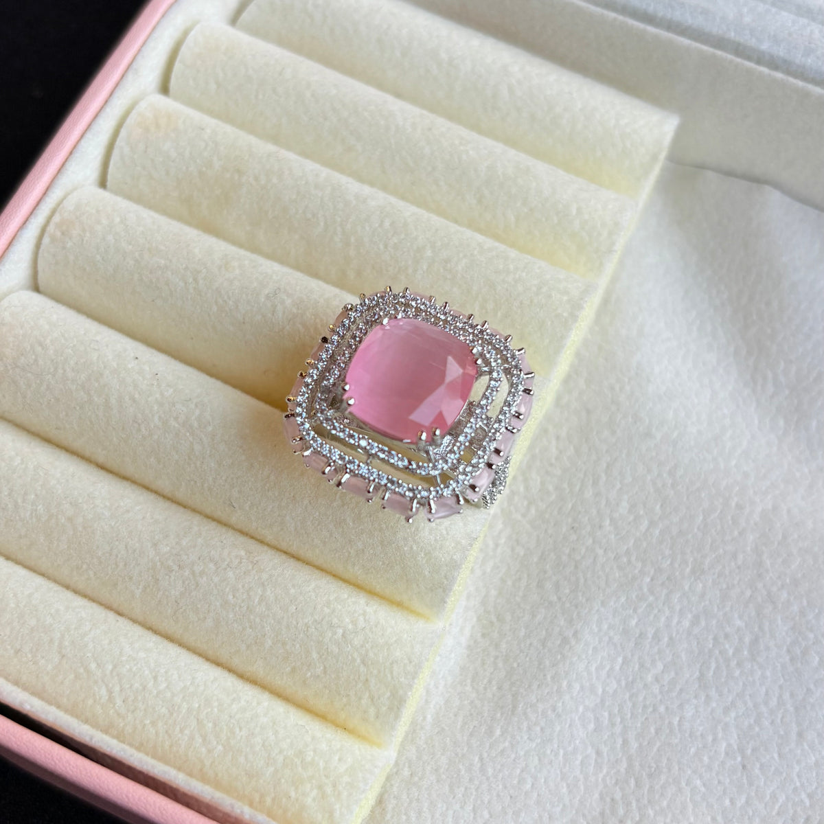 Ruhani Ring