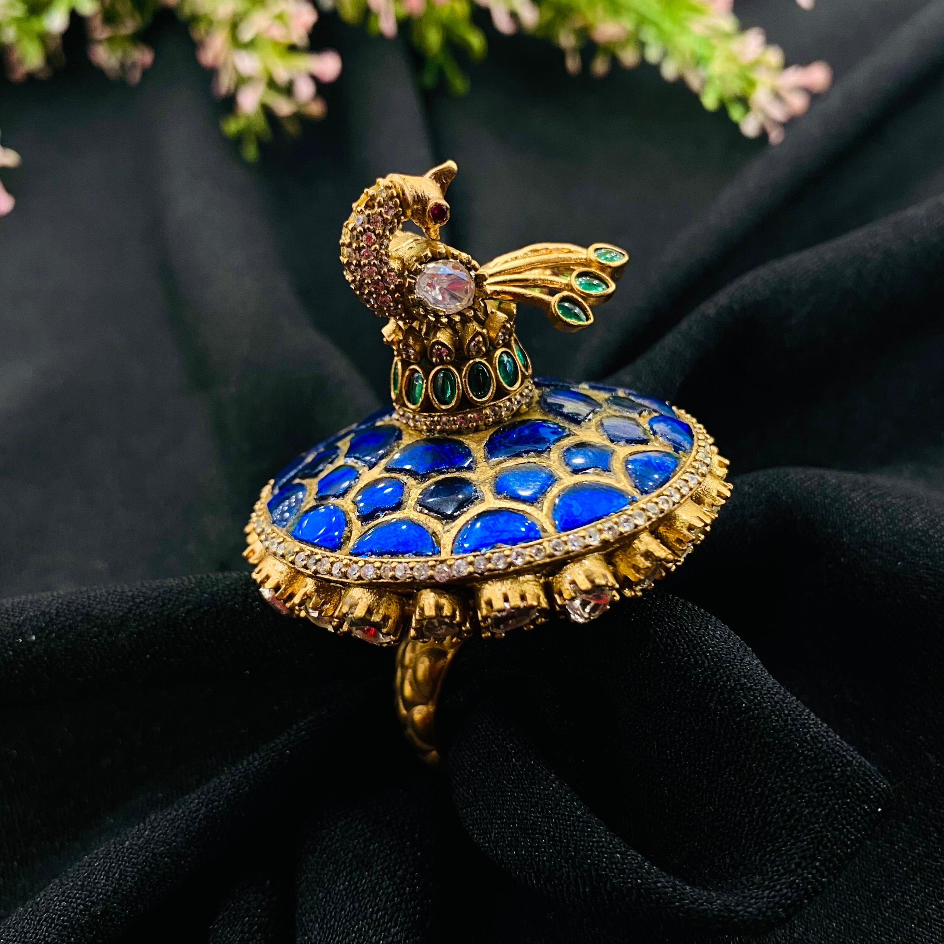 Nayaab Deepti Ring
