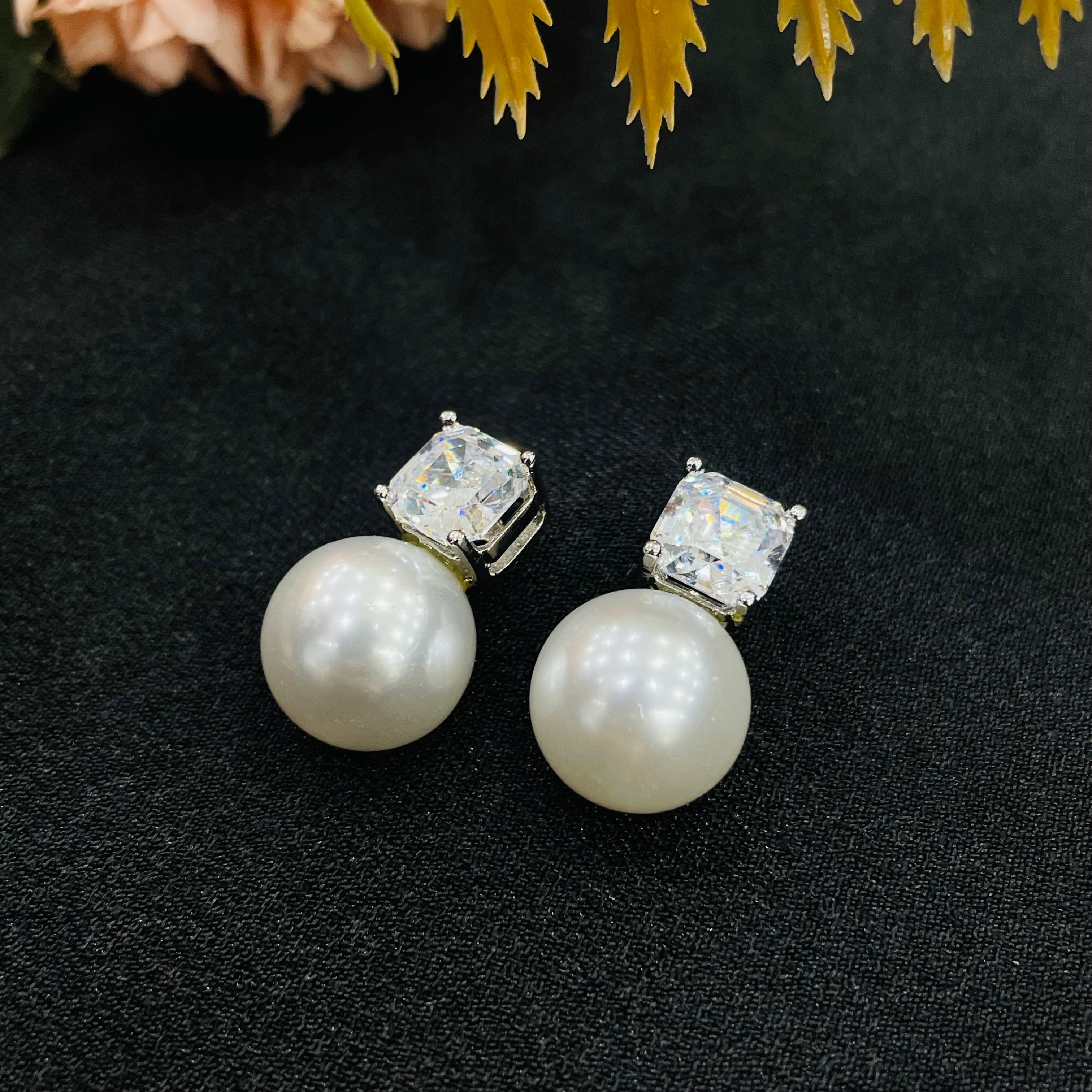 Ad Jiya pearl studs combo