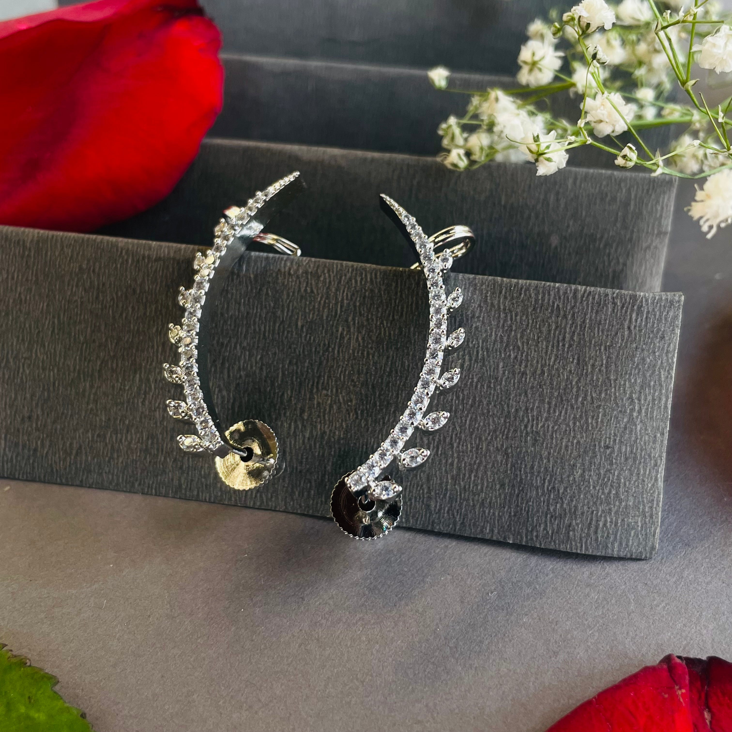 Ad Jameson earcuff