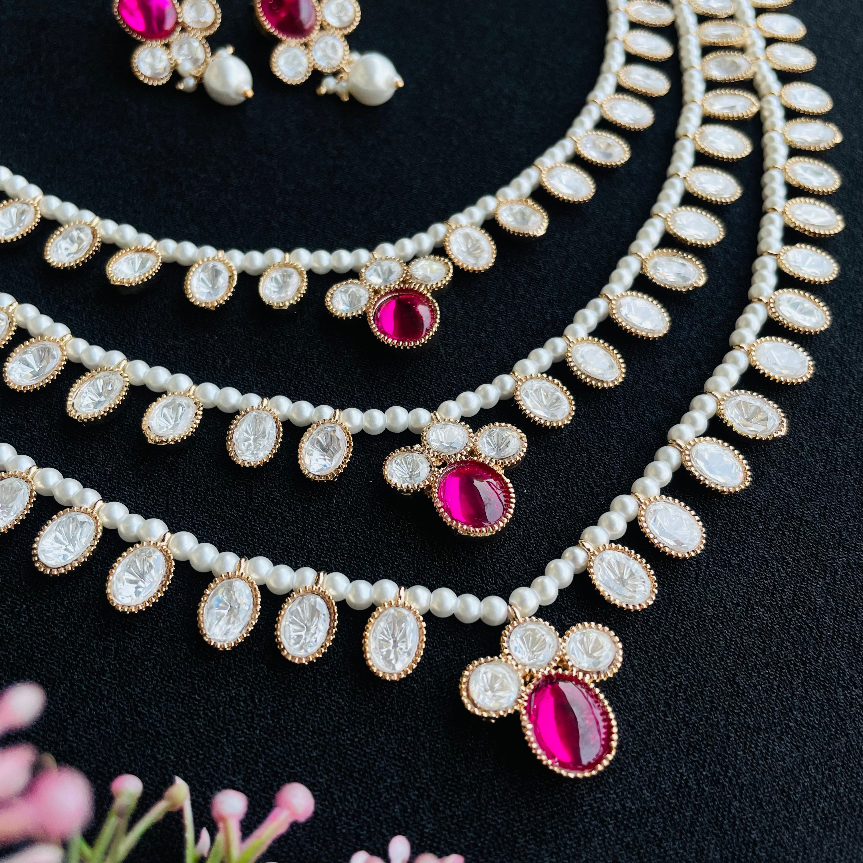 Nayaab devanshi polki neckpiece