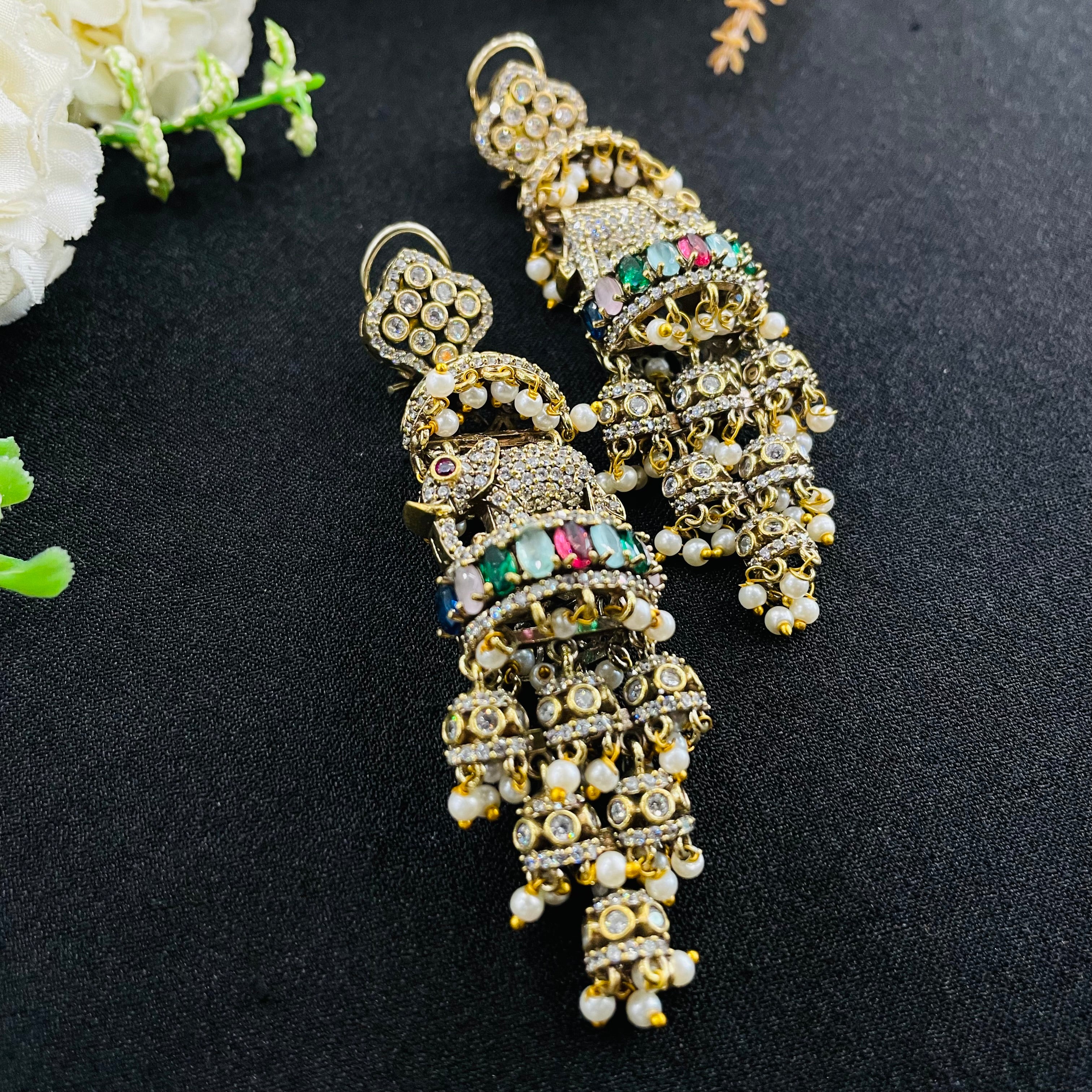 Nayaab Kavya jhumki