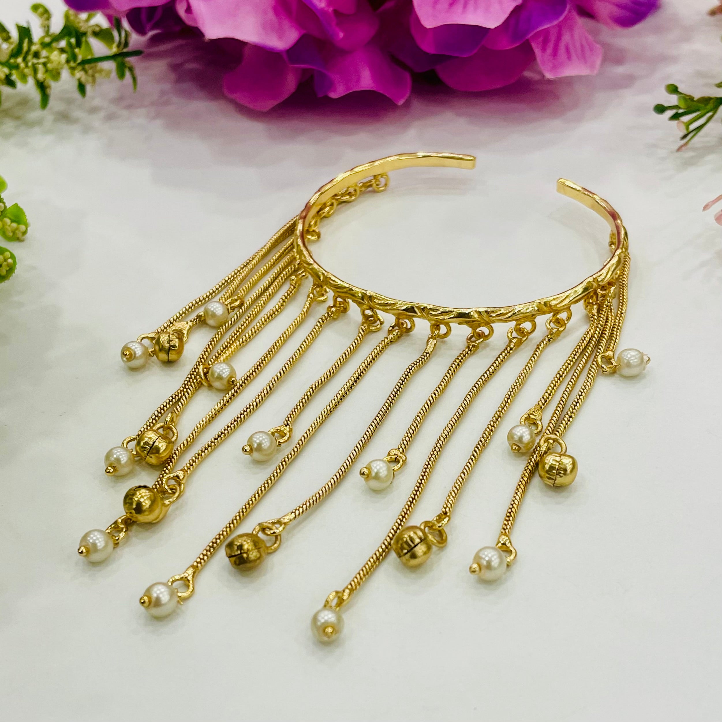 Nayaab Victorian hanging bracelet