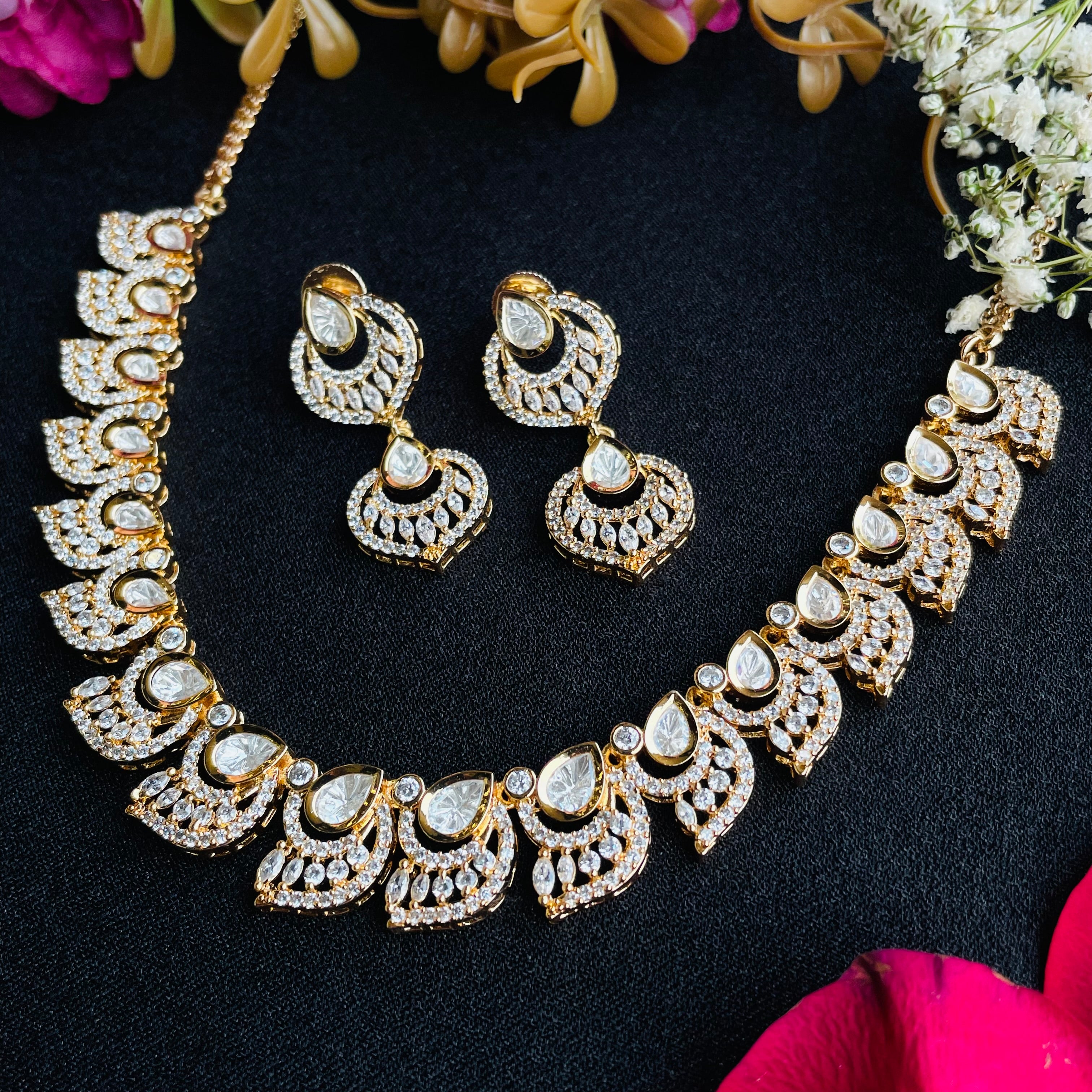 Nayaab tanvi polki neckpiece