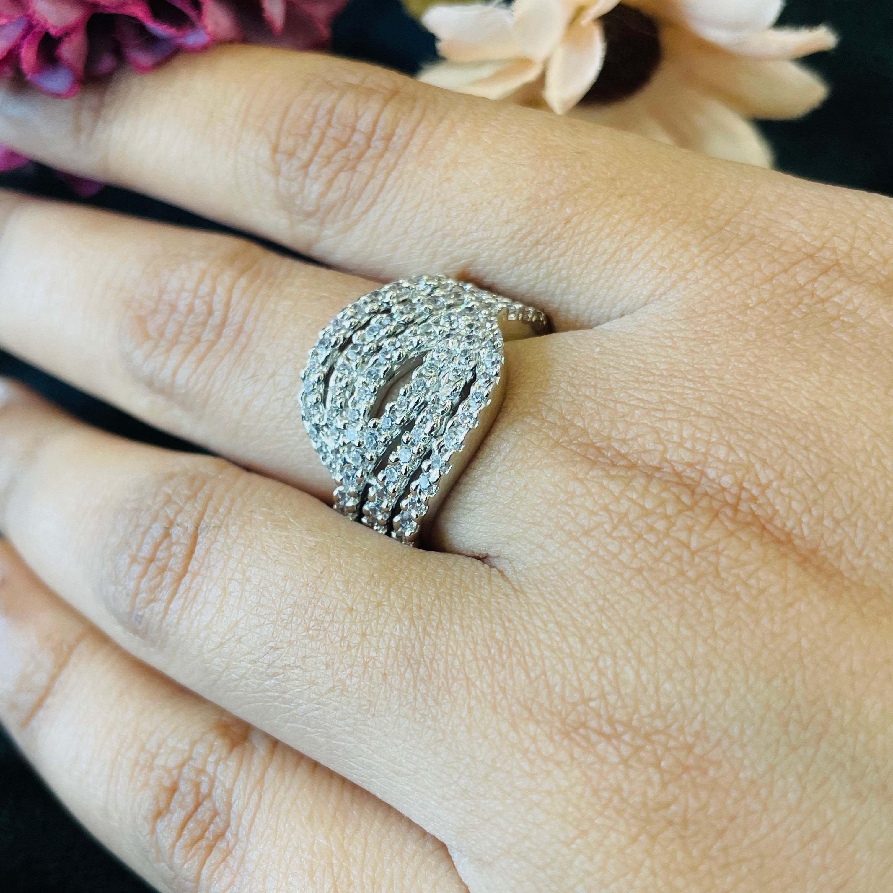 Vs Sterling Silver Cocktail Ring 222 6g