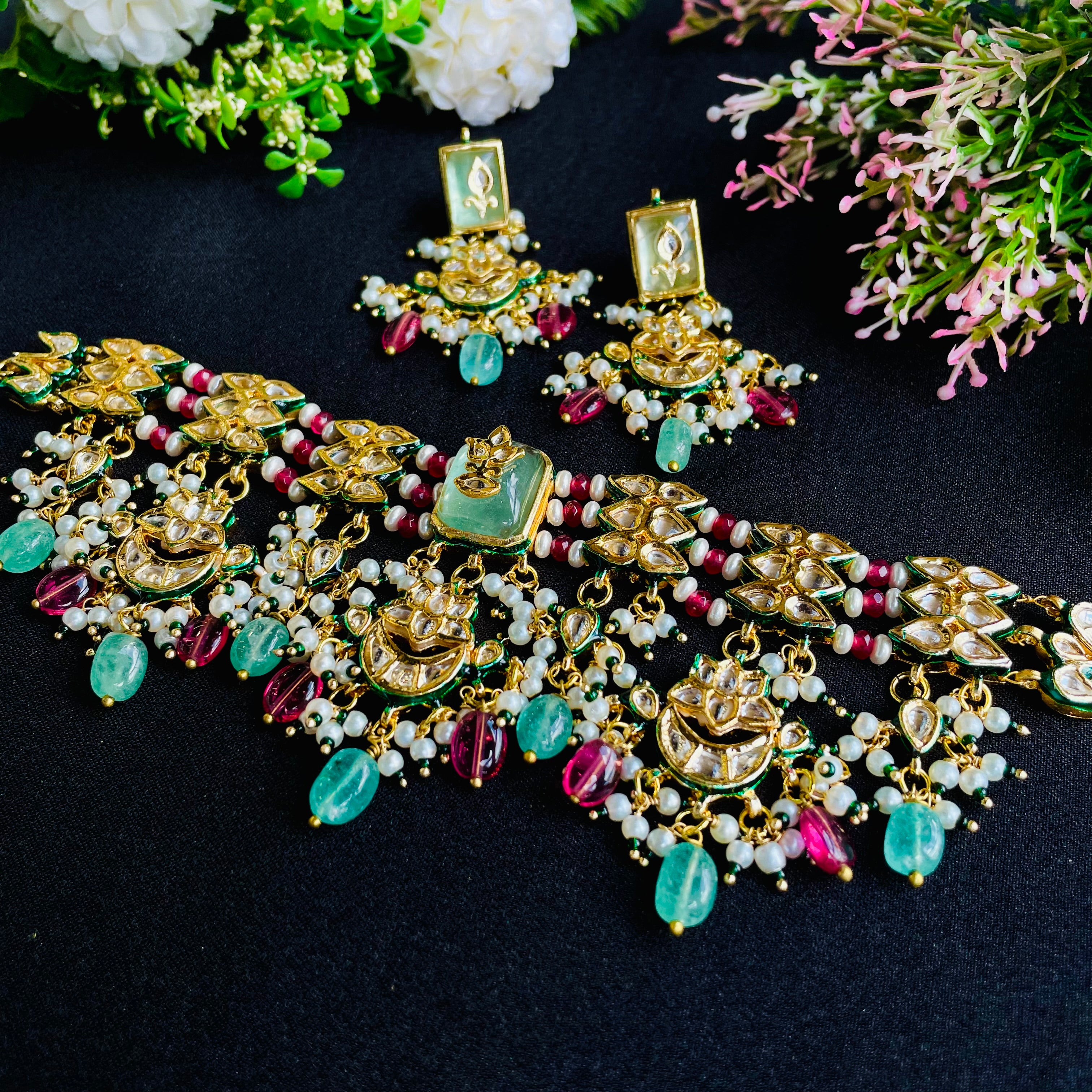 Nayaab Shaaksi Neckpiece