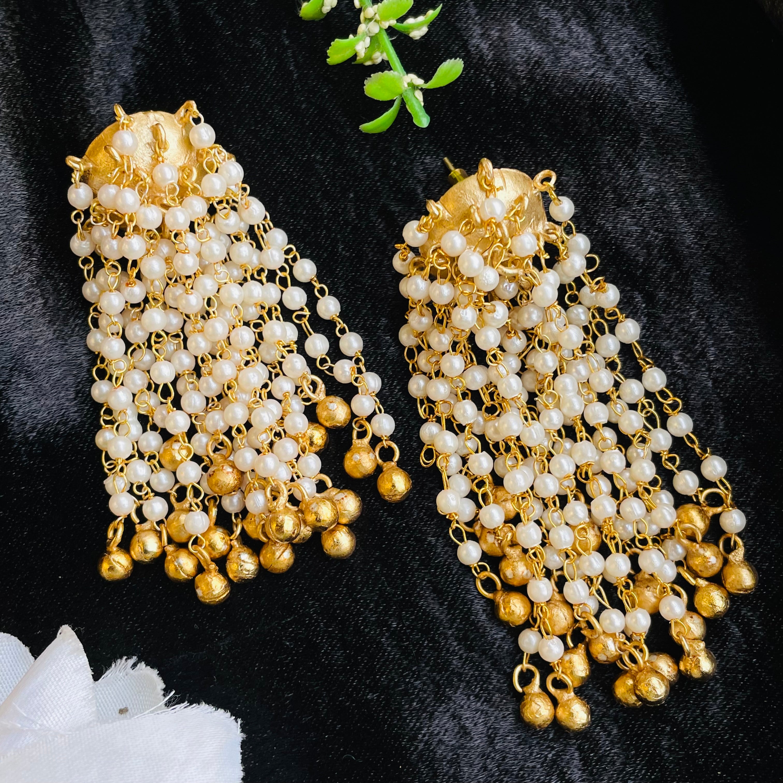 Nayaab avika earrings