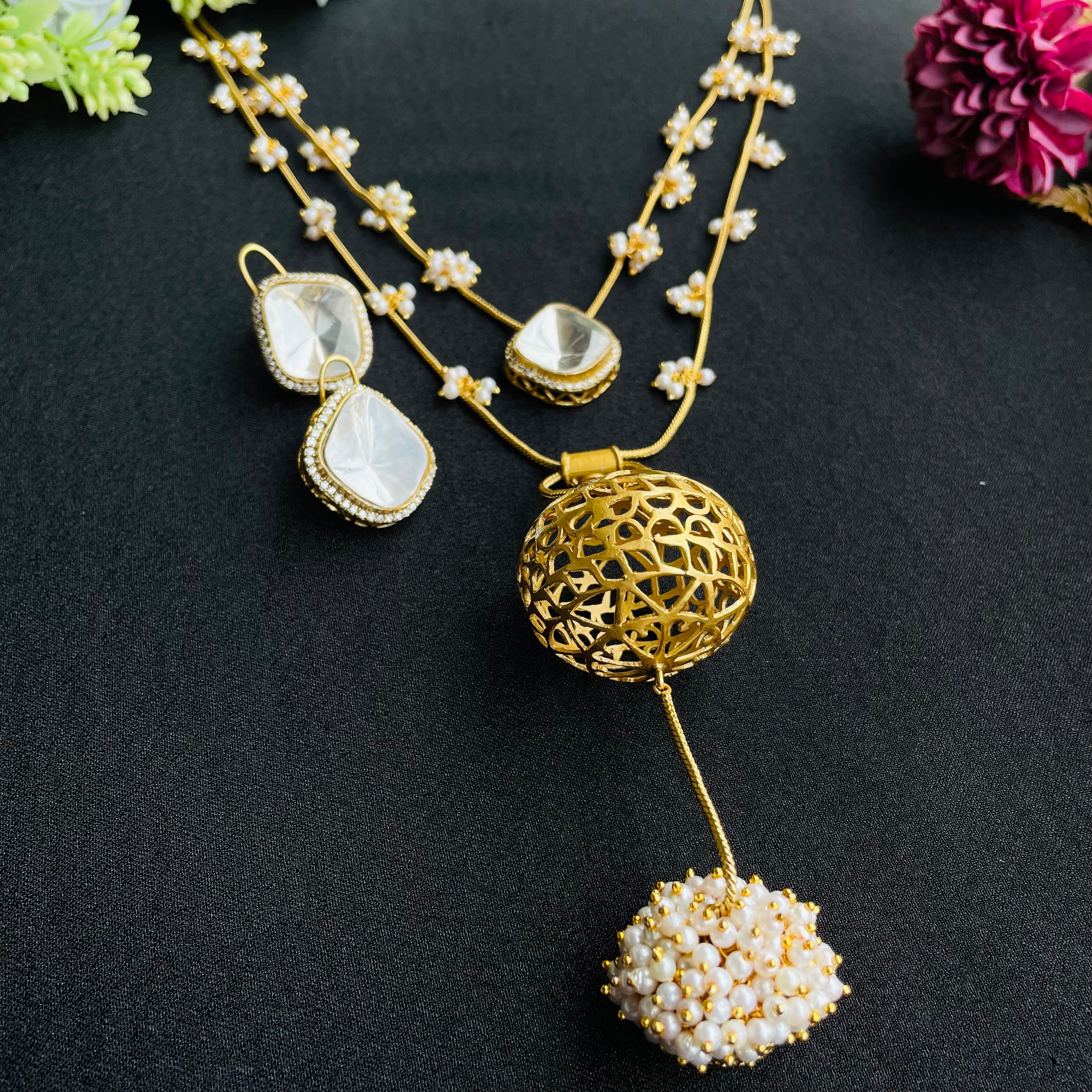 Nayaab Aaliya layered Polki Neckpiece