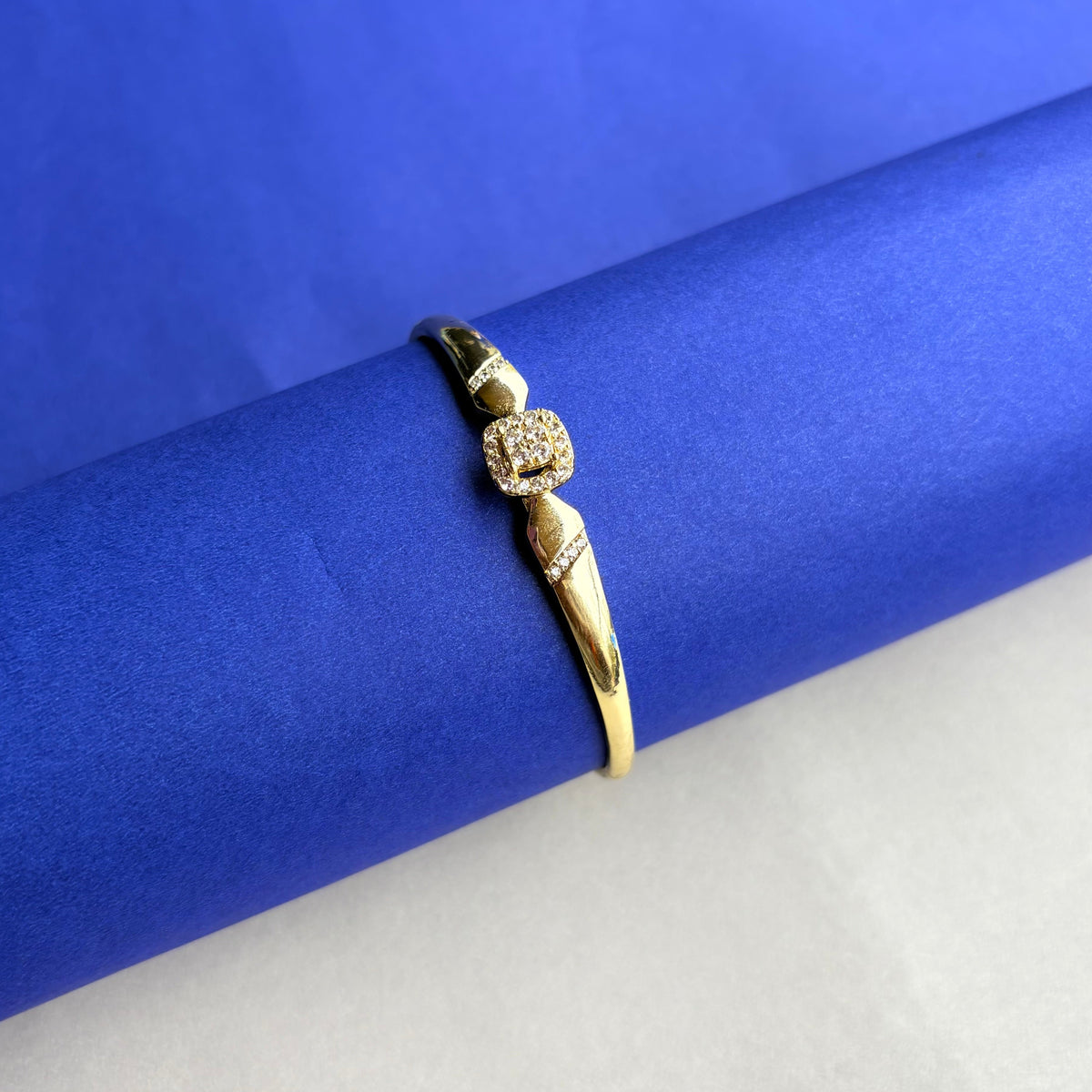 Kavya Bracelet