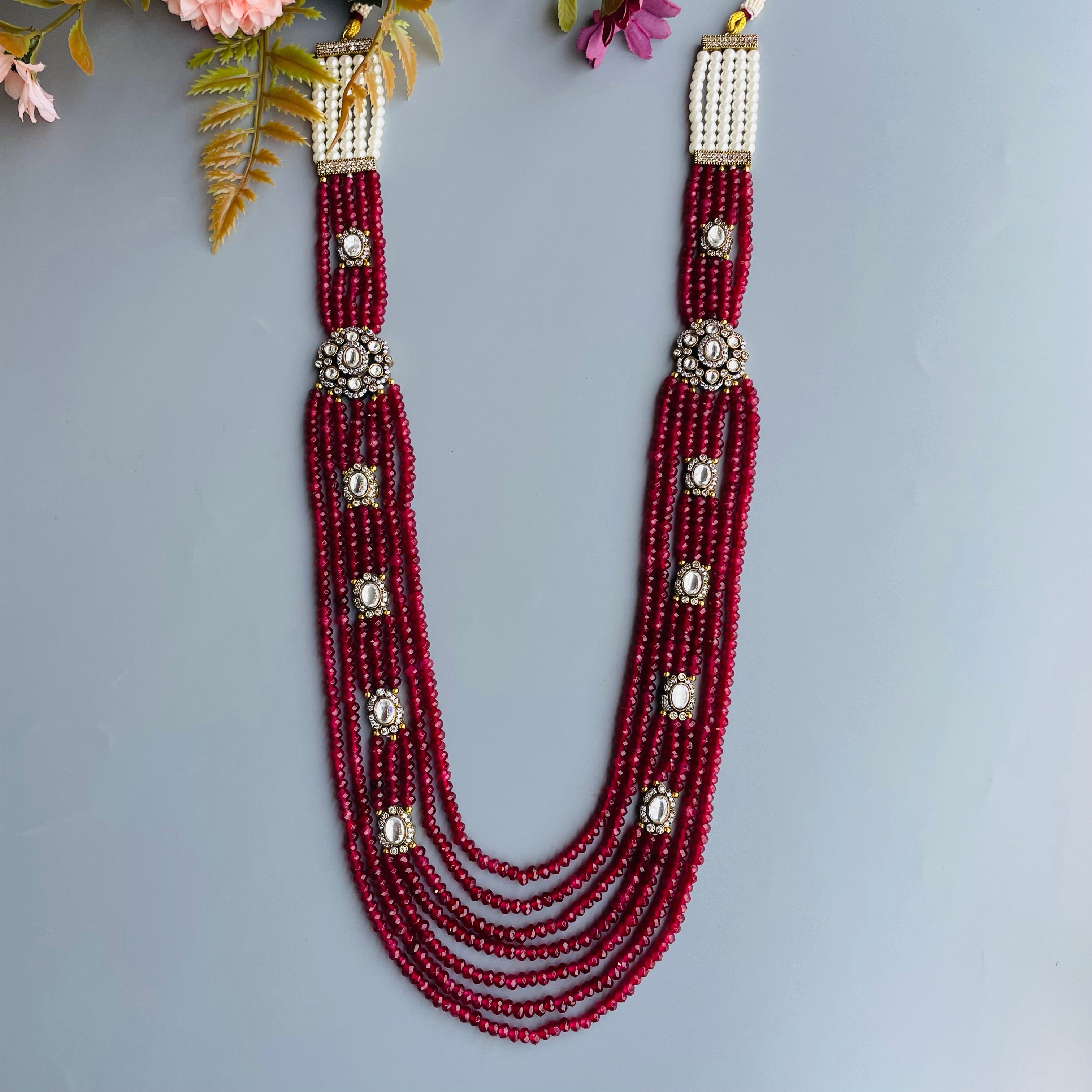 Nayaab rusi long Neckpiece