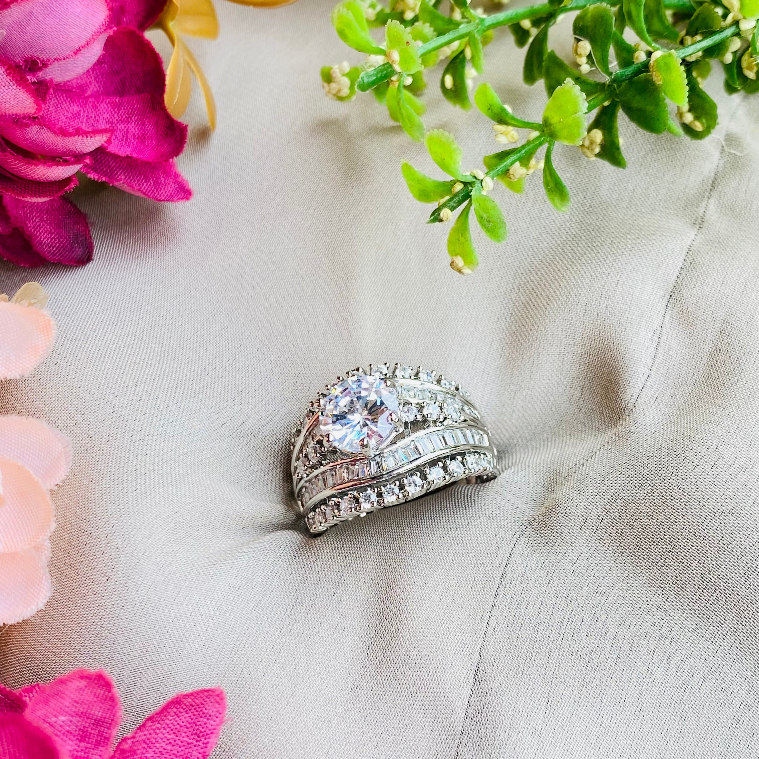 Ad Rose ring adjustable