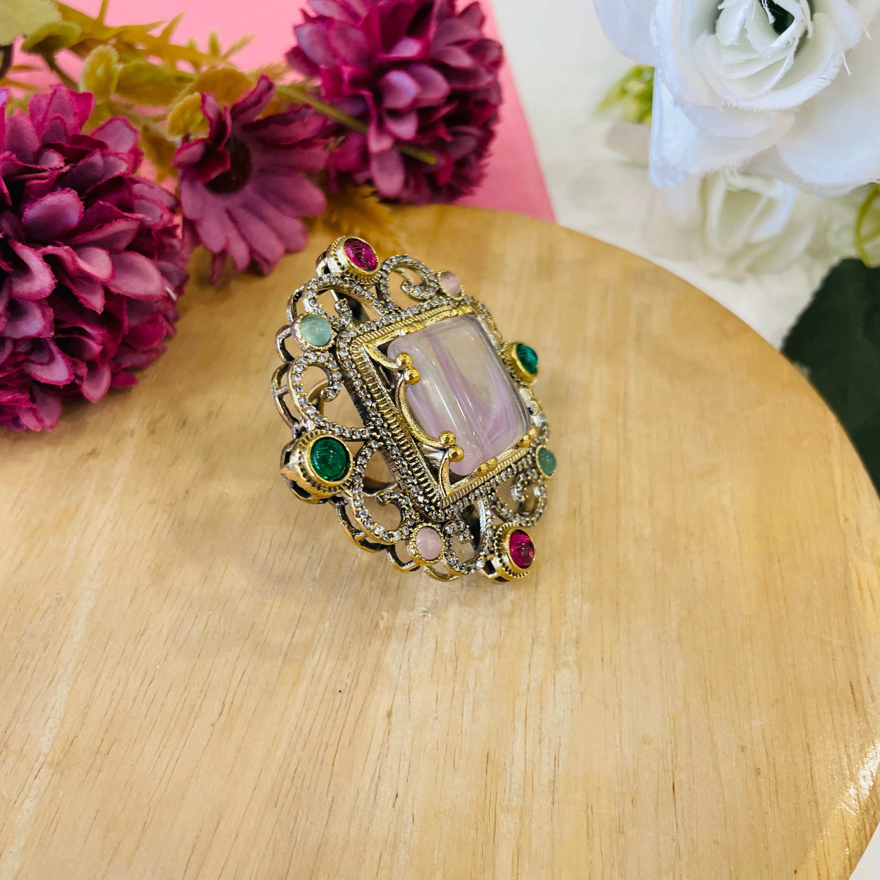 Nayaab Gia Ring